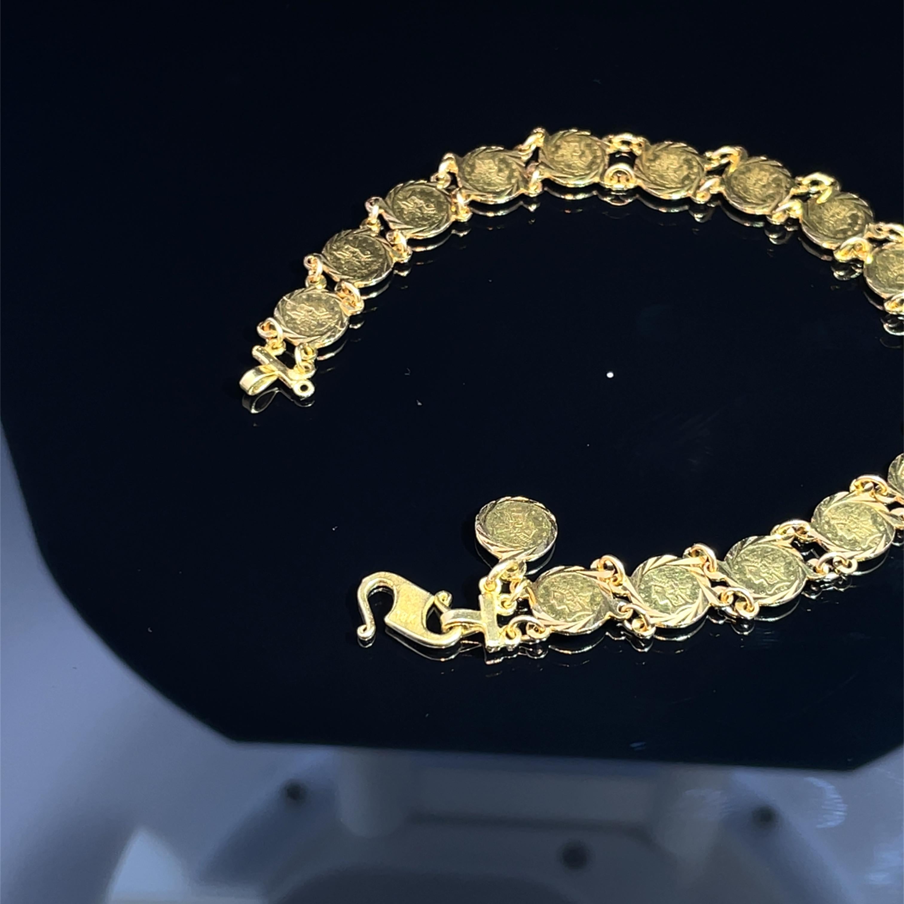Pulsera Mini Tokens de Oro Amarillo de 18k en venta 4