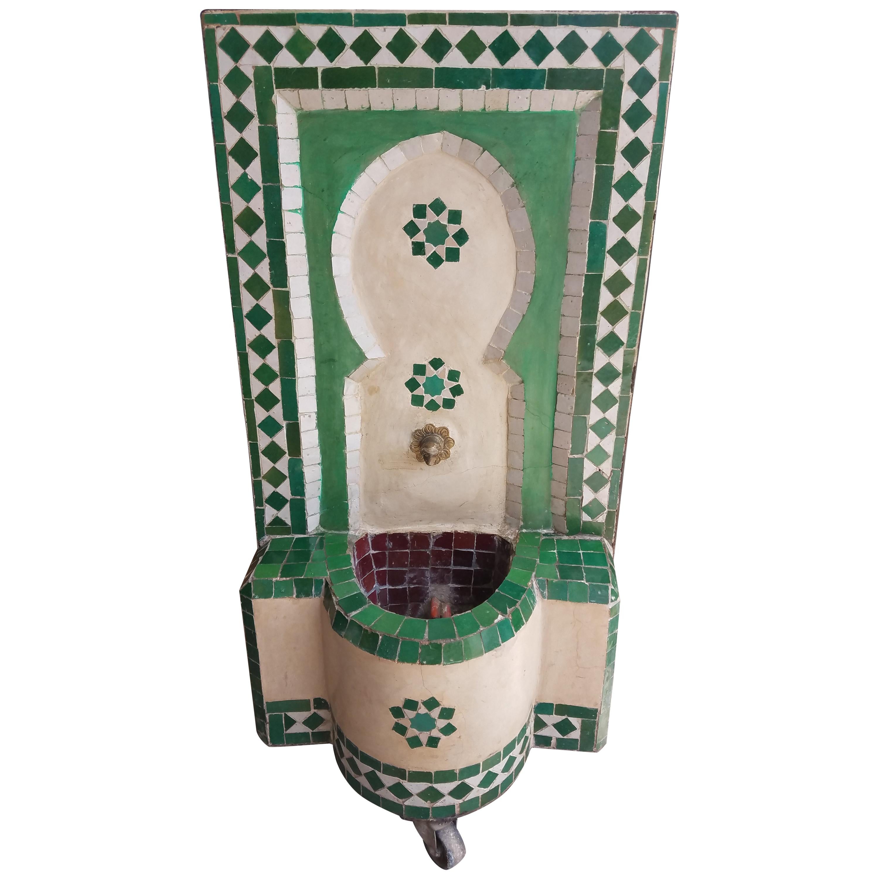 Mini Tri-Color Moroccan Mosaic Fountain - Marrakech 2 For Sale