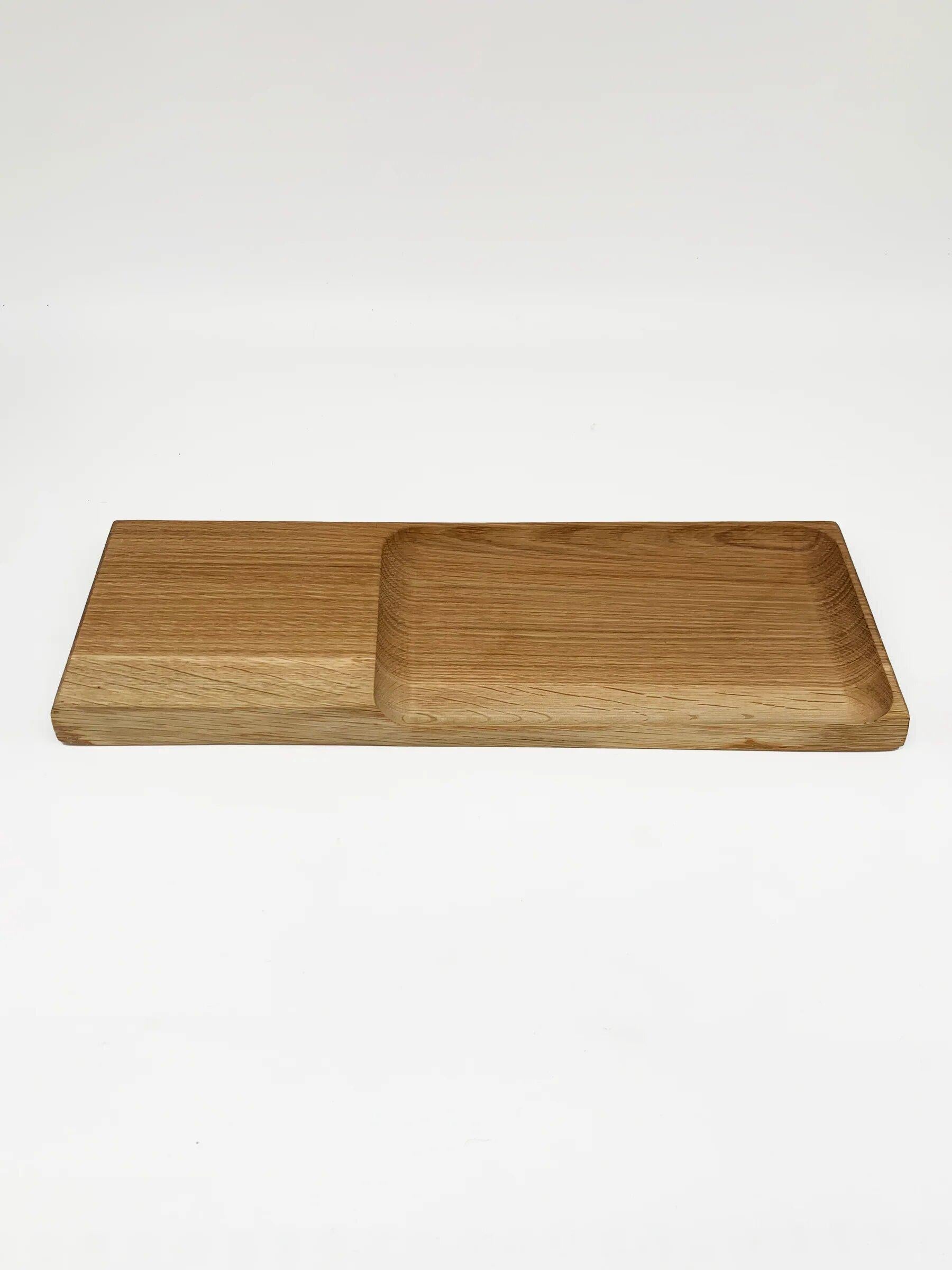 Serve your guests in style with our Mini Trunk Platter. Unique and eye-catching, this platter is perfect for adding  beauty to your table setting. Made from natural materials, it's easy to wash and can be coated with olive oil to keep it looking