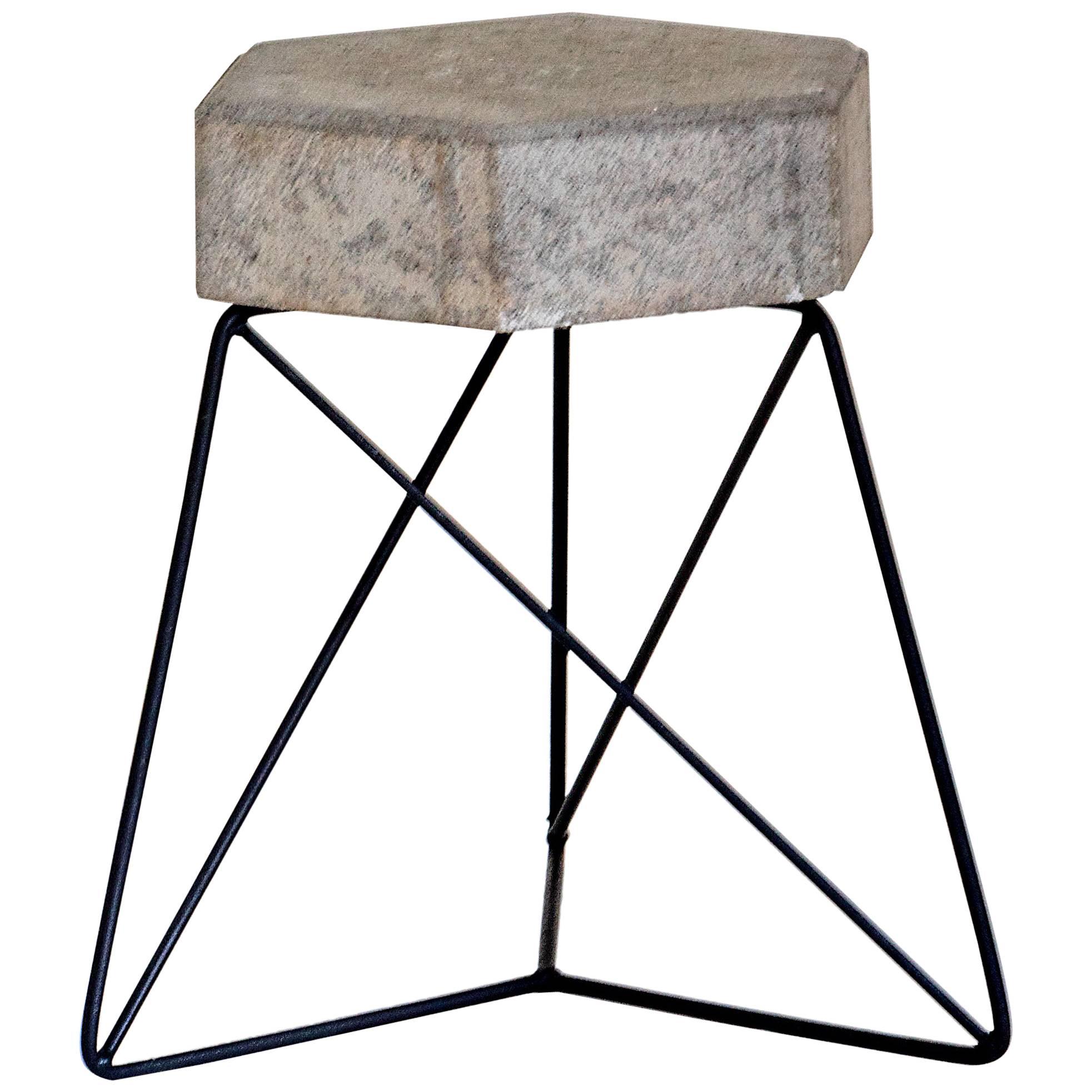 Mini Urbe Stool Made of Concrete and Steel Brazilian Contemporary Design For Sale