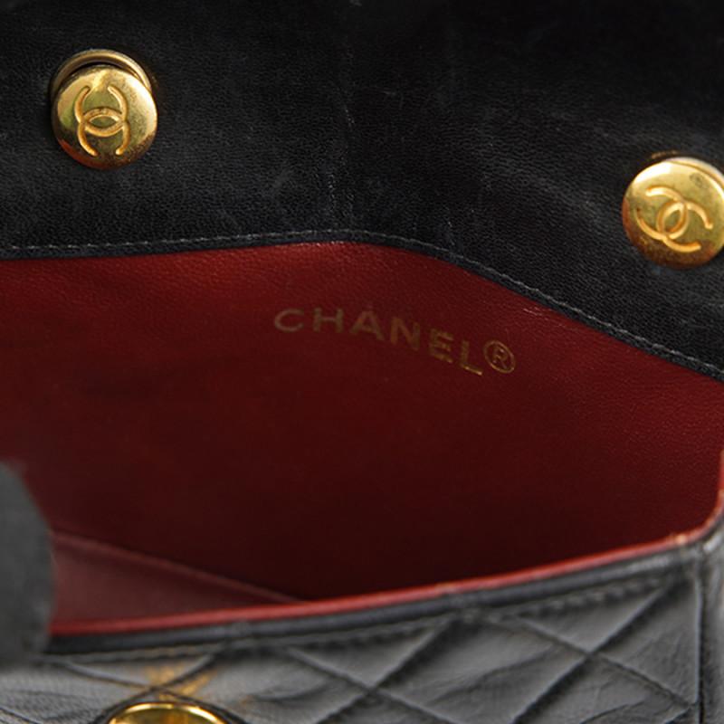 Mini Vintage Timeless Chanel Leather Bag For Sale 4