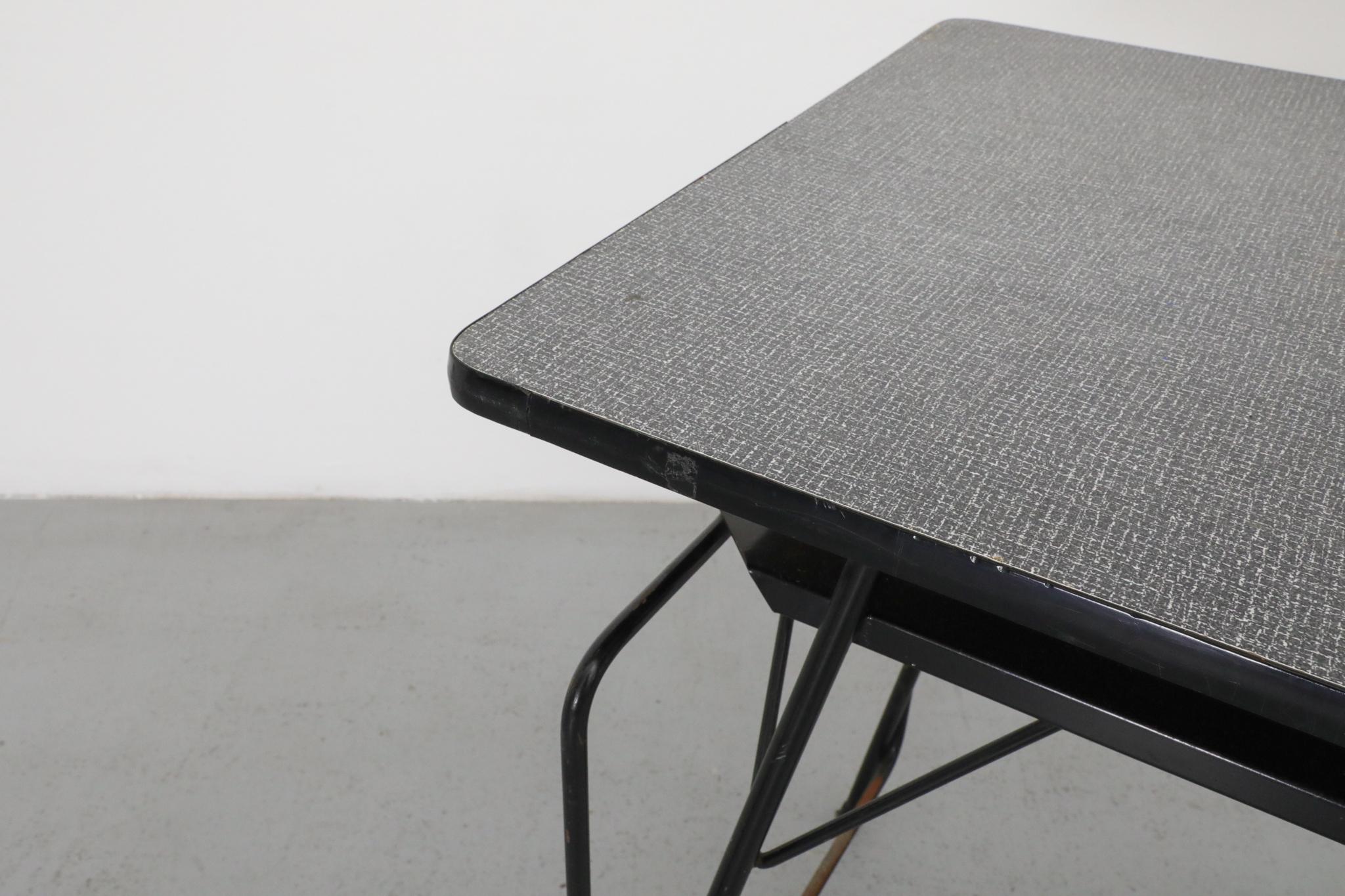 Mini Willy Van Der Meeren Writing Desks for Tubax with Black Base and Black Edge For Sale 2