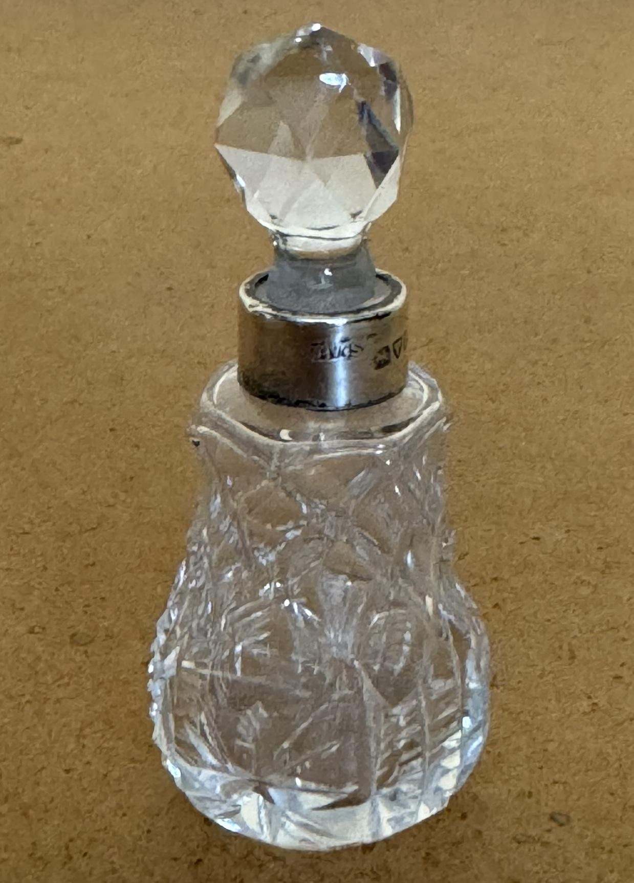 Argento 925 MINIATURA 1891 WILLIAM VALE & SONS BOTTIGLIA DI PROFUMO IN ARGENTO CRISTALLINO in vendita