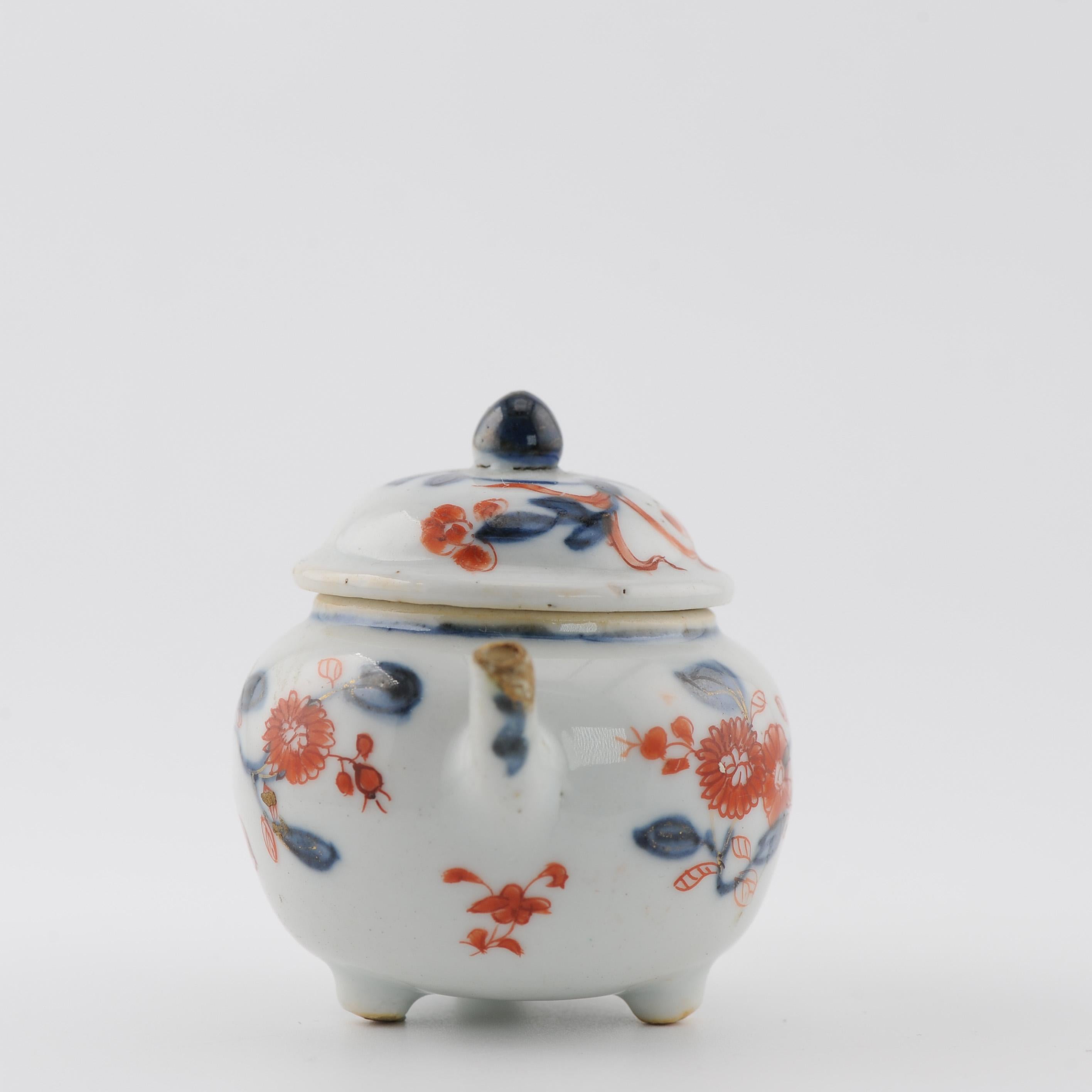 Miniature Antike Edo Periode Ca 1700 Japanisches Porzellan Topf Imari Rot im Angebot 1