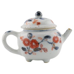 Miniature Antique Edo Period Ca 1700 Japanese Porcelain pot Imari Red