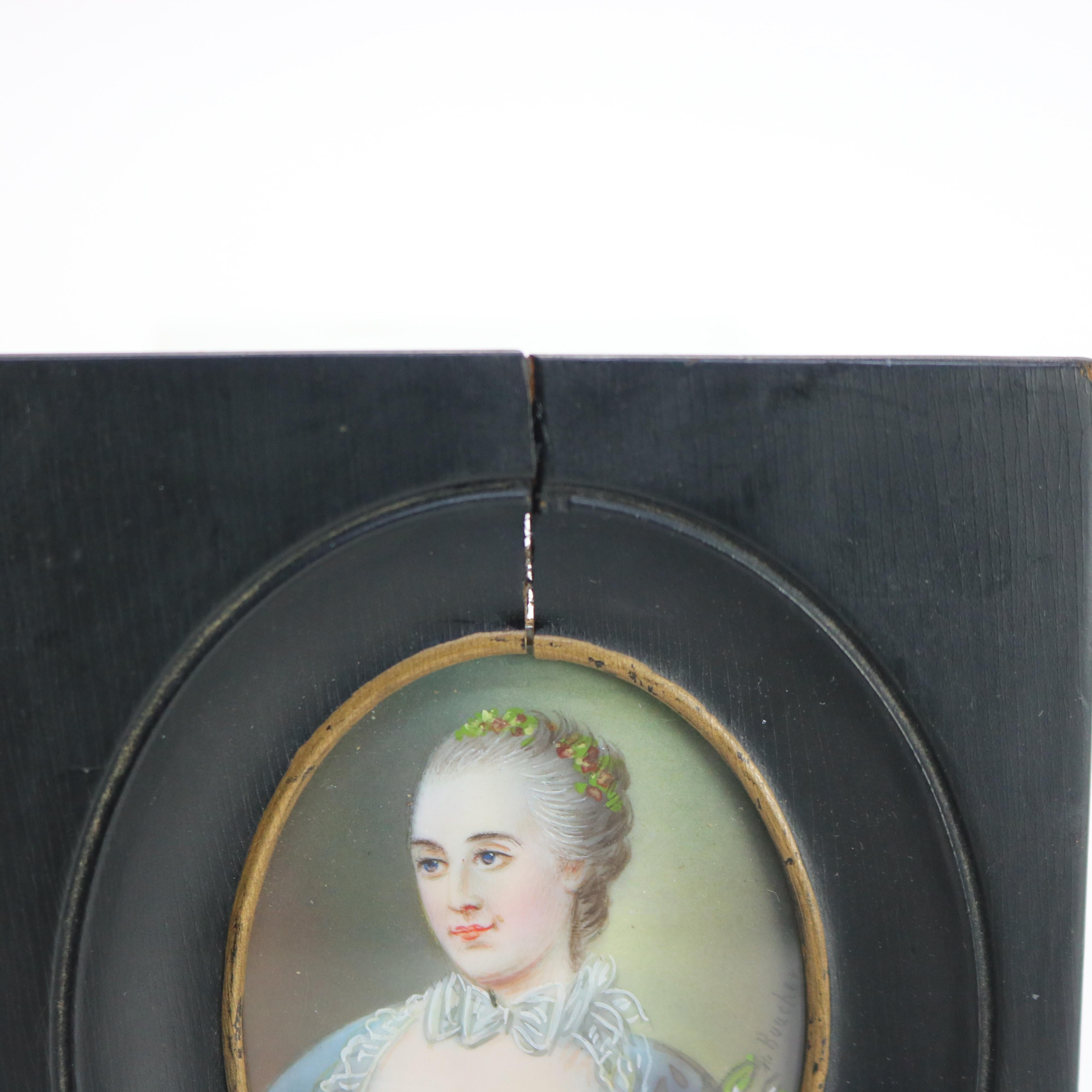 Peint à la main Miniature de portrait de femme sur celluloïd, encadrée, C1880 en vente
