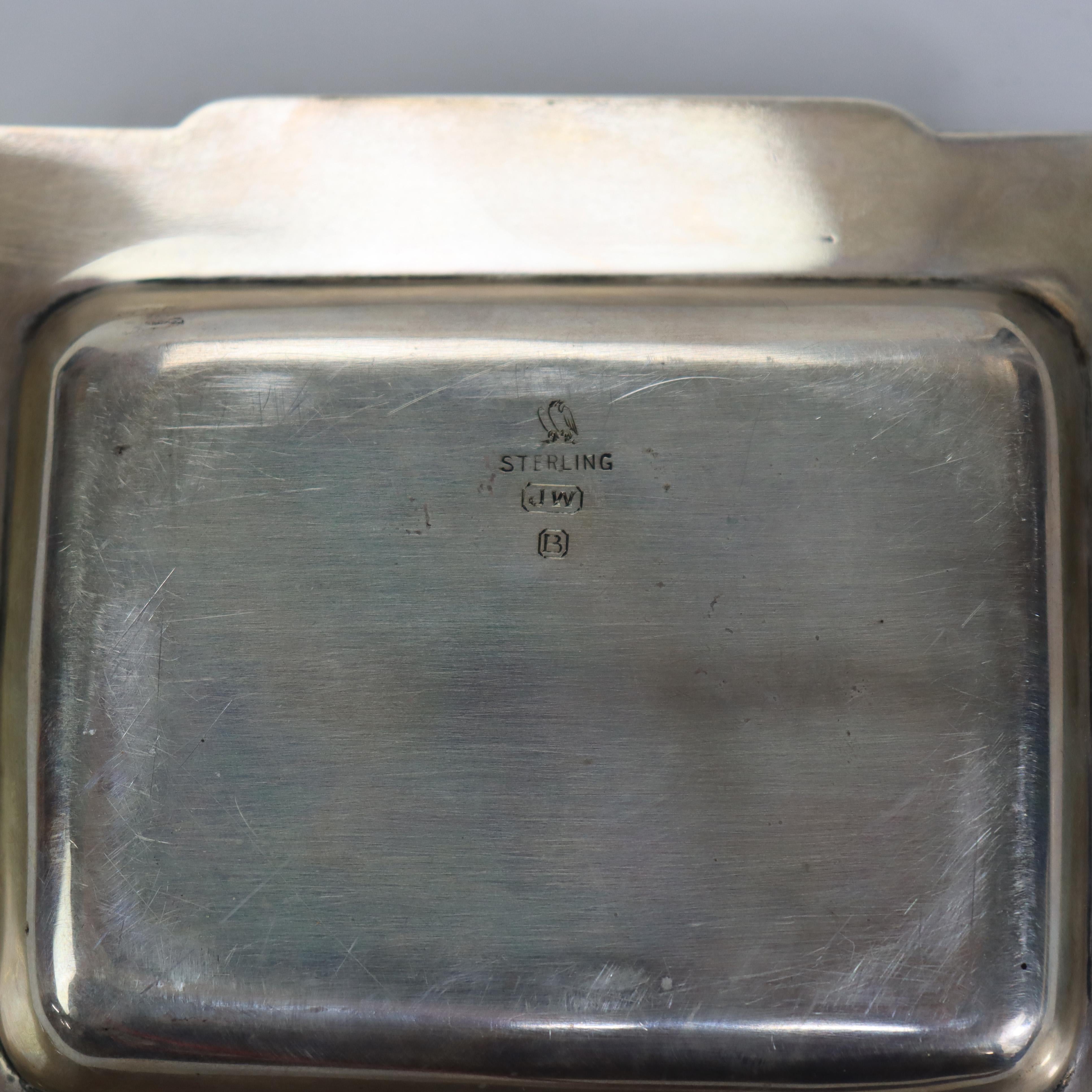 Argent sterling Plateau de table miniature en argent Sterling et jade blanc vers 1900 en vente