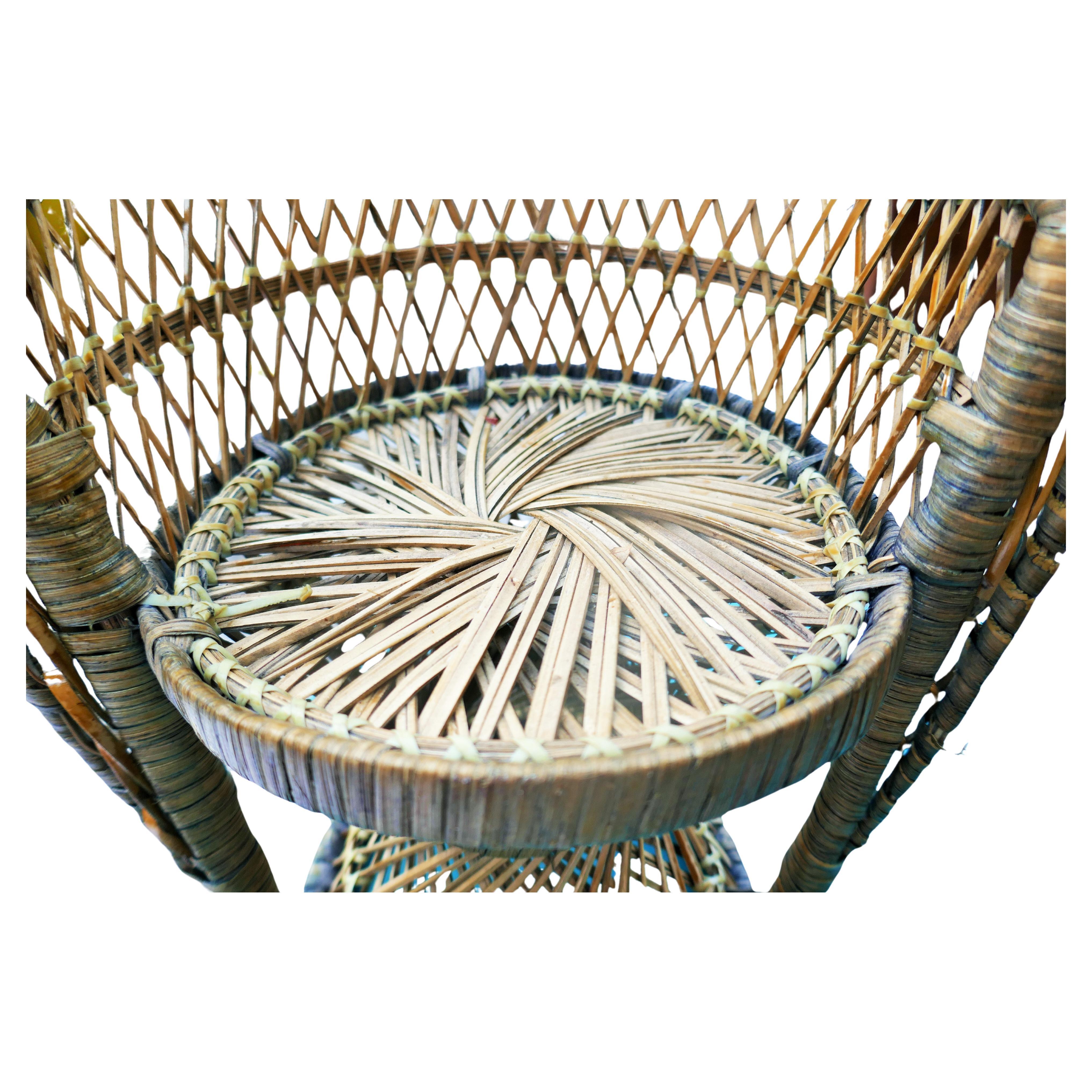Miniature armchair in the peacock or emanuelle style In Fair Condition For Sale In Lugo, IT