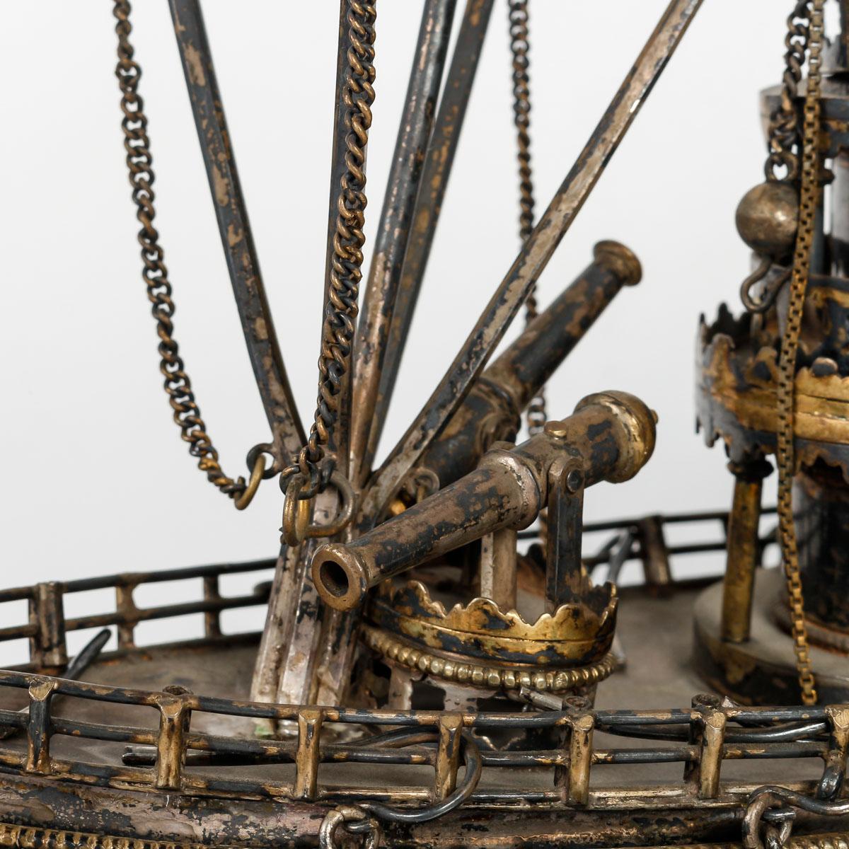 Miniature Army Boat in Sterling Silver, 19th Century, English Work. 3