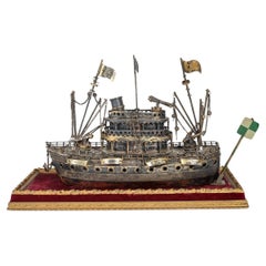 Antique Miniature Army Boat in Sterling Silver, 19th Century, English Work.