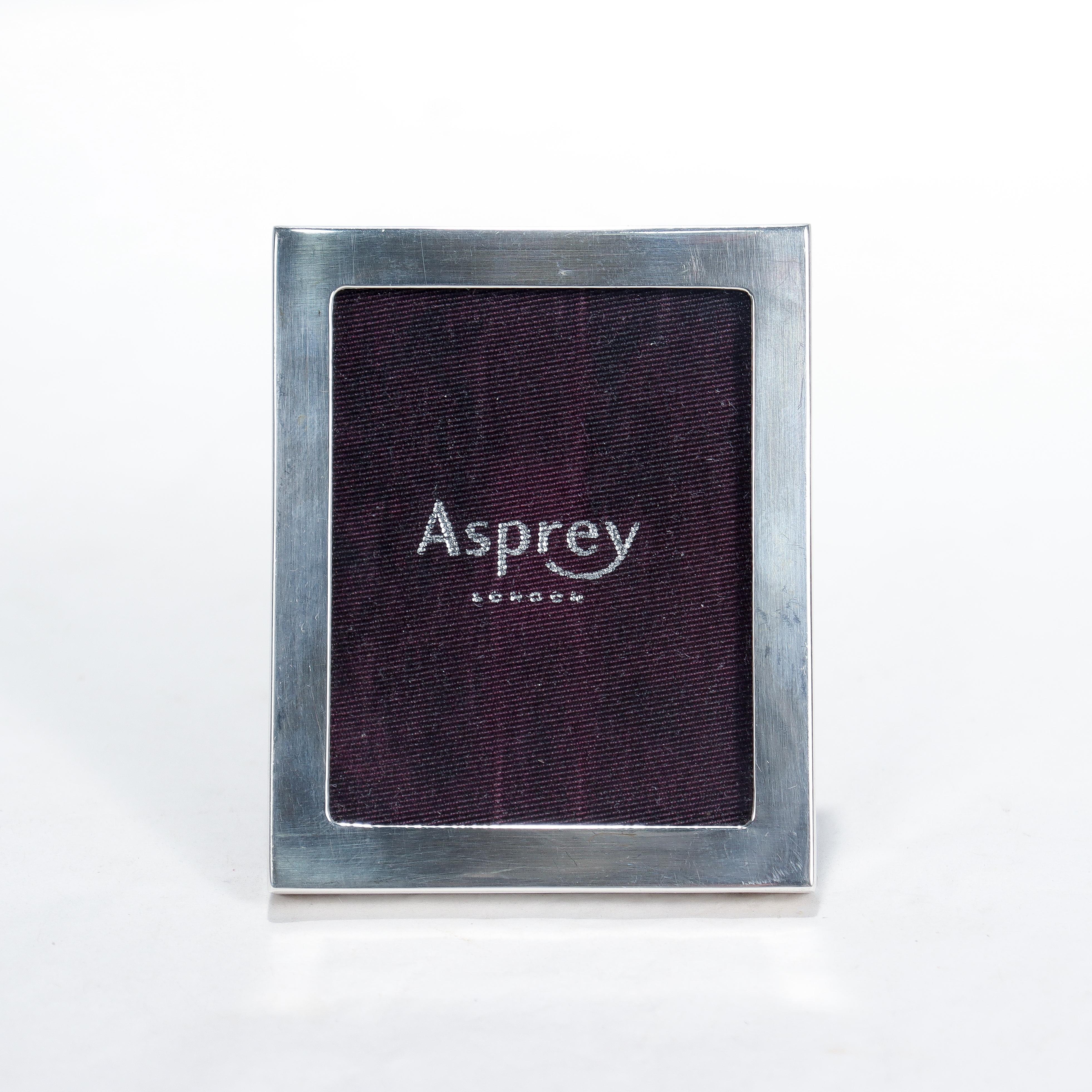 Miniature Asprey Sterling Silver Picture or Photo Frame In Good Condition In Philadelphia, PA