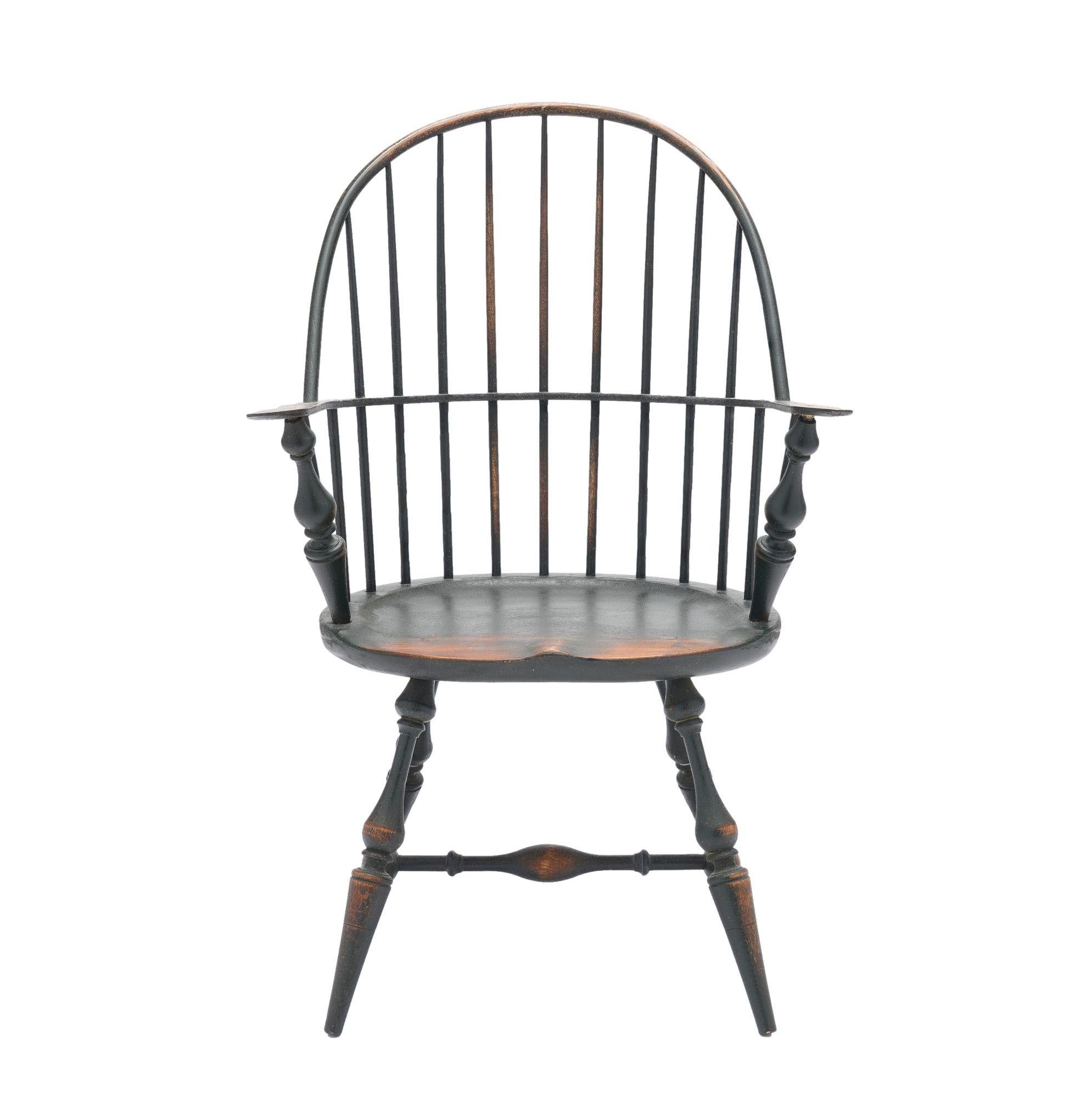 Hand made, miniature wood Windsor bow back arm chair painted in dark forest green. Reproduction of a salesman's sample.

Stamped on the underside: Riverbend Chair Co, West Chester, OH

West Chester, Ohio, 20th century.