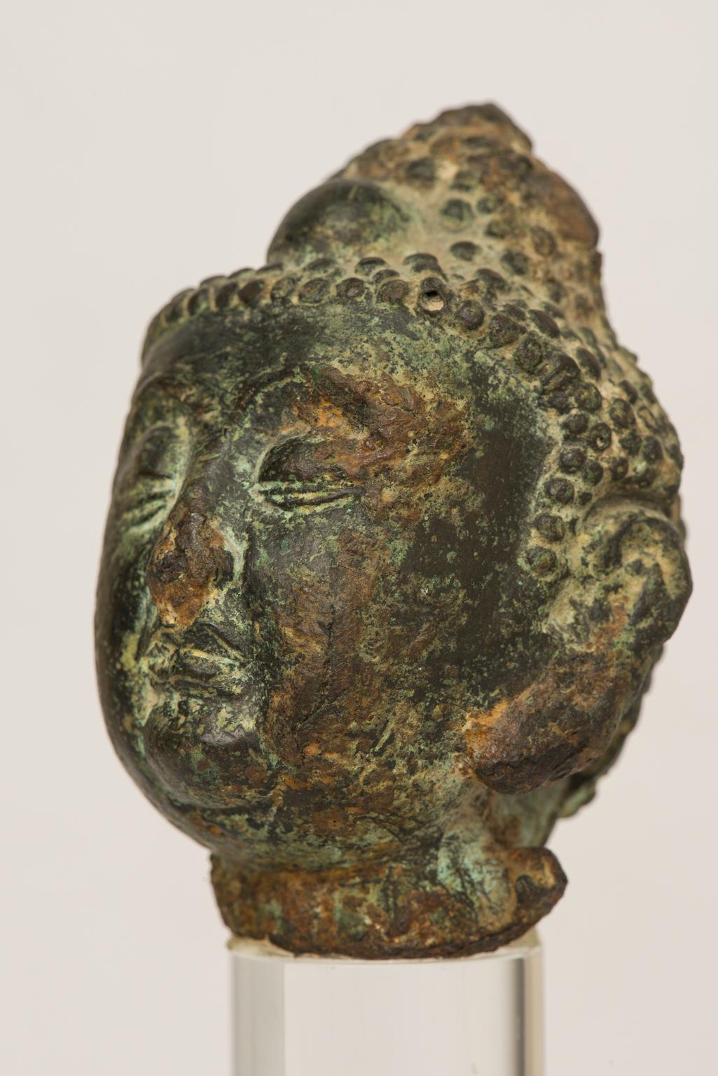 18th Century Miniature Bronze Head Sculpture from Laos or Cambogia For Sale