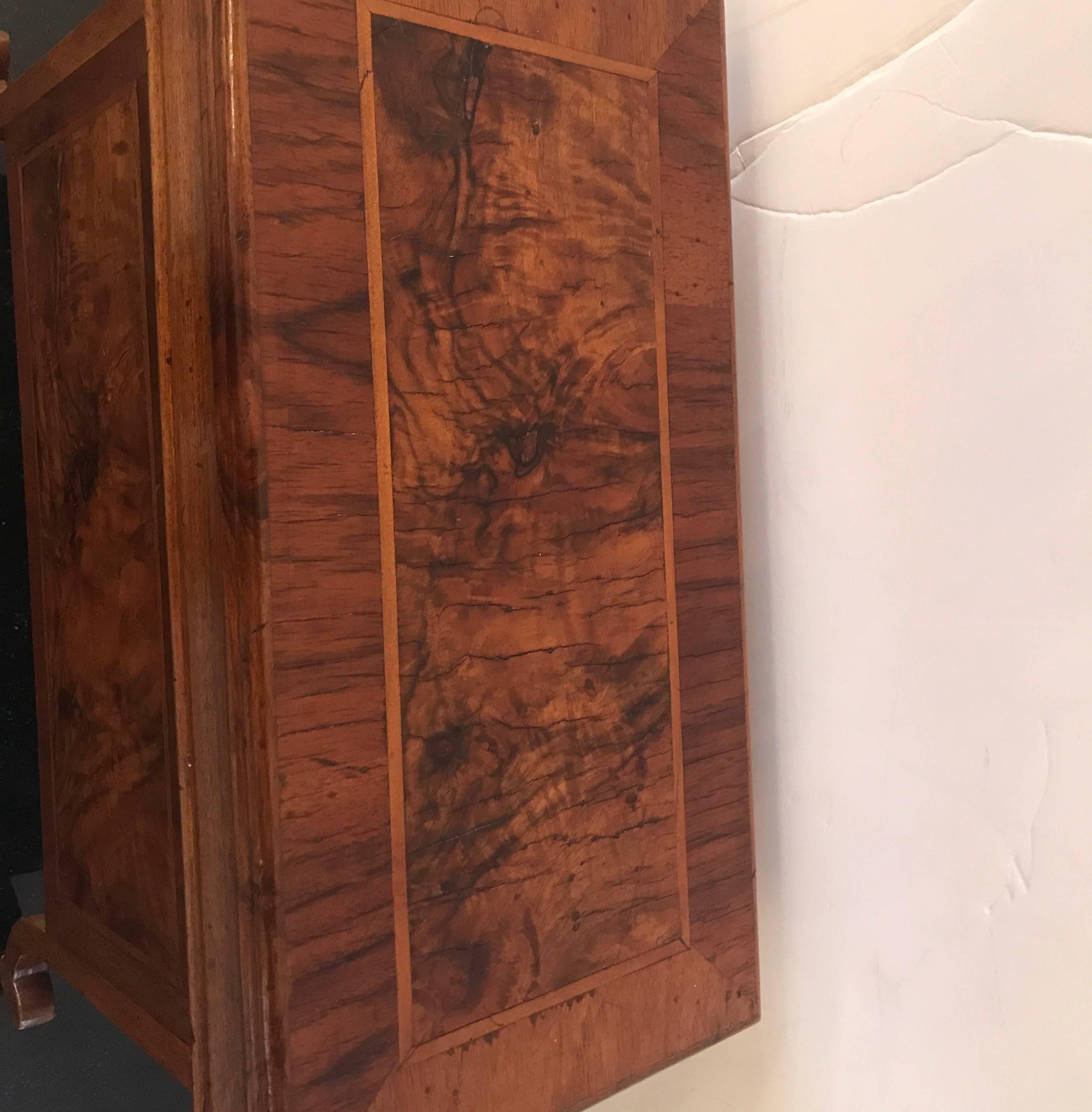 Miniature Cabinet Made Walnut Chest of Drawers In Excellent Condition In Lambertville, NJ