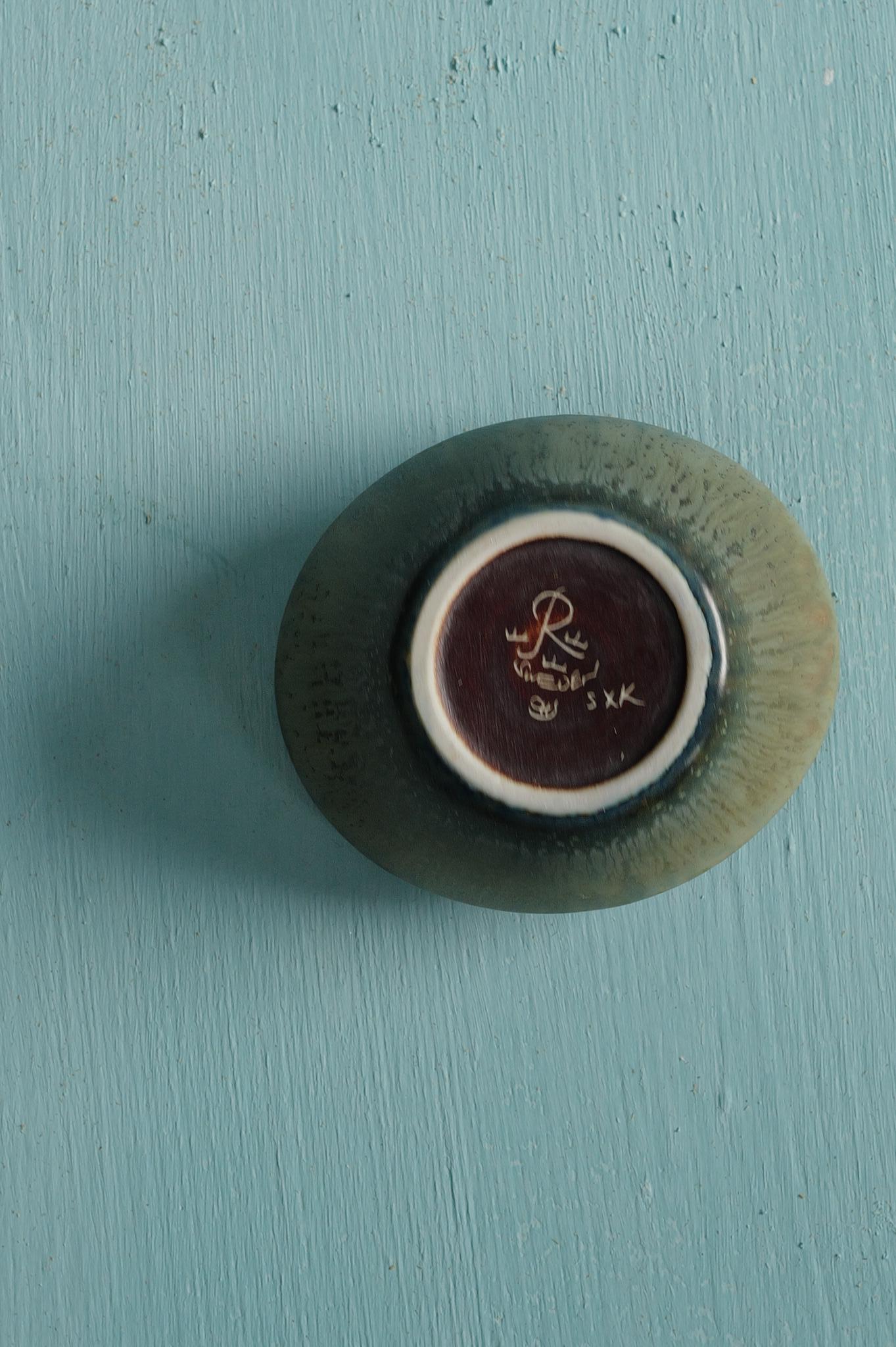 Mid-Century Modern Miniature ceramic bowl by Carl-Harry Stålhane, Rörstrand, Sweden, 1950s en vente