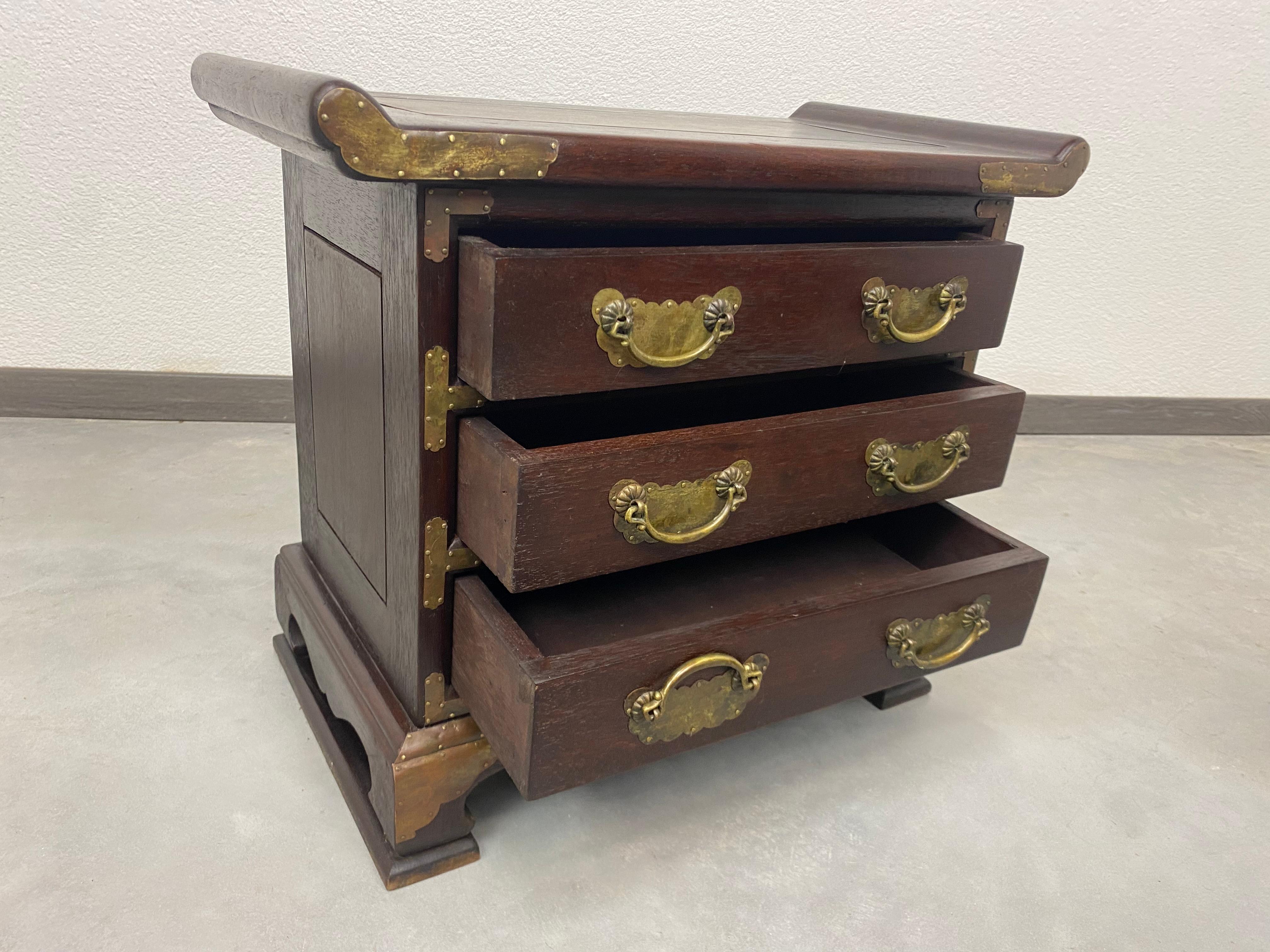 Miniature Chest of Drawers For Sale 7