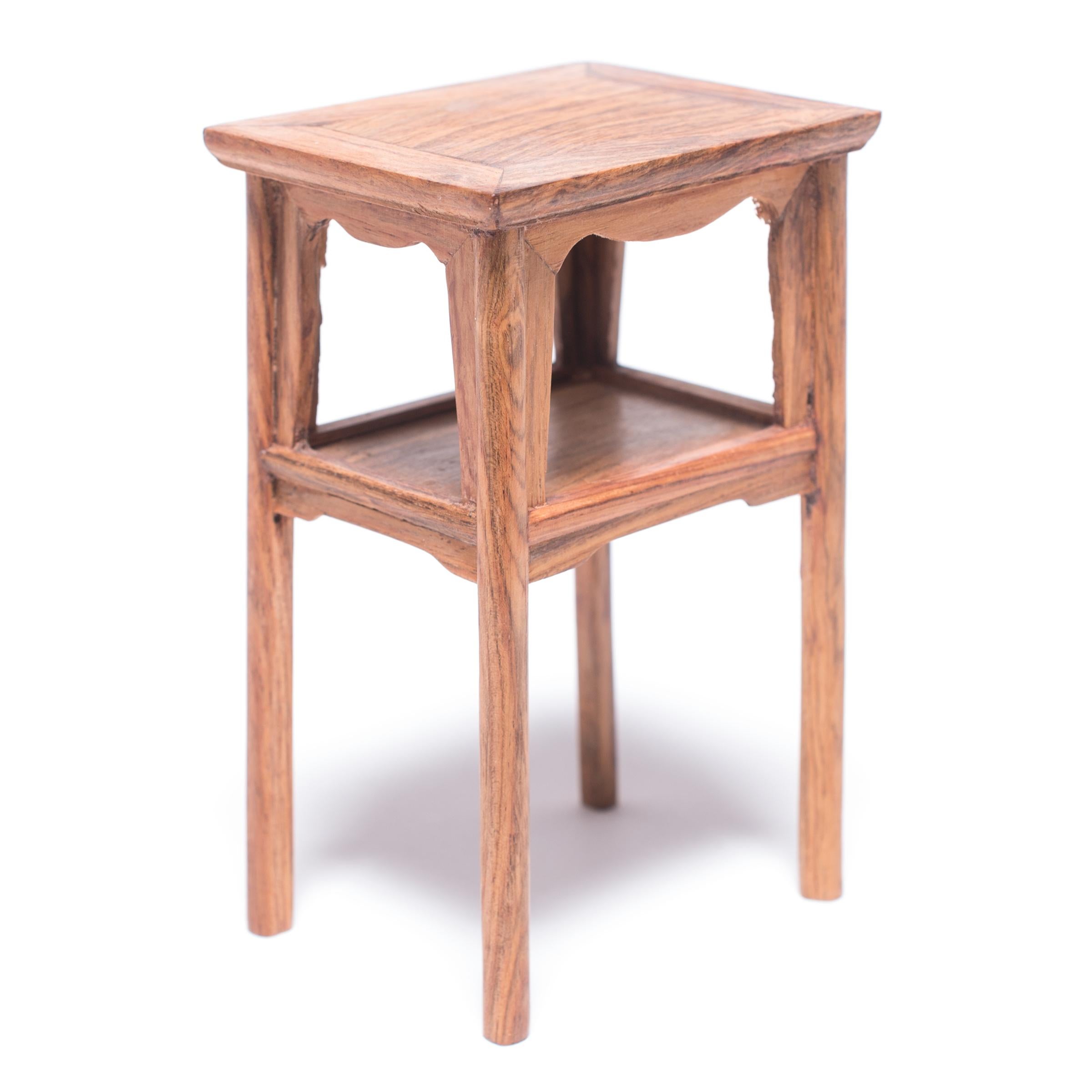 Miniature Chinese Square Side Table In Good Condition In Chicago, IL