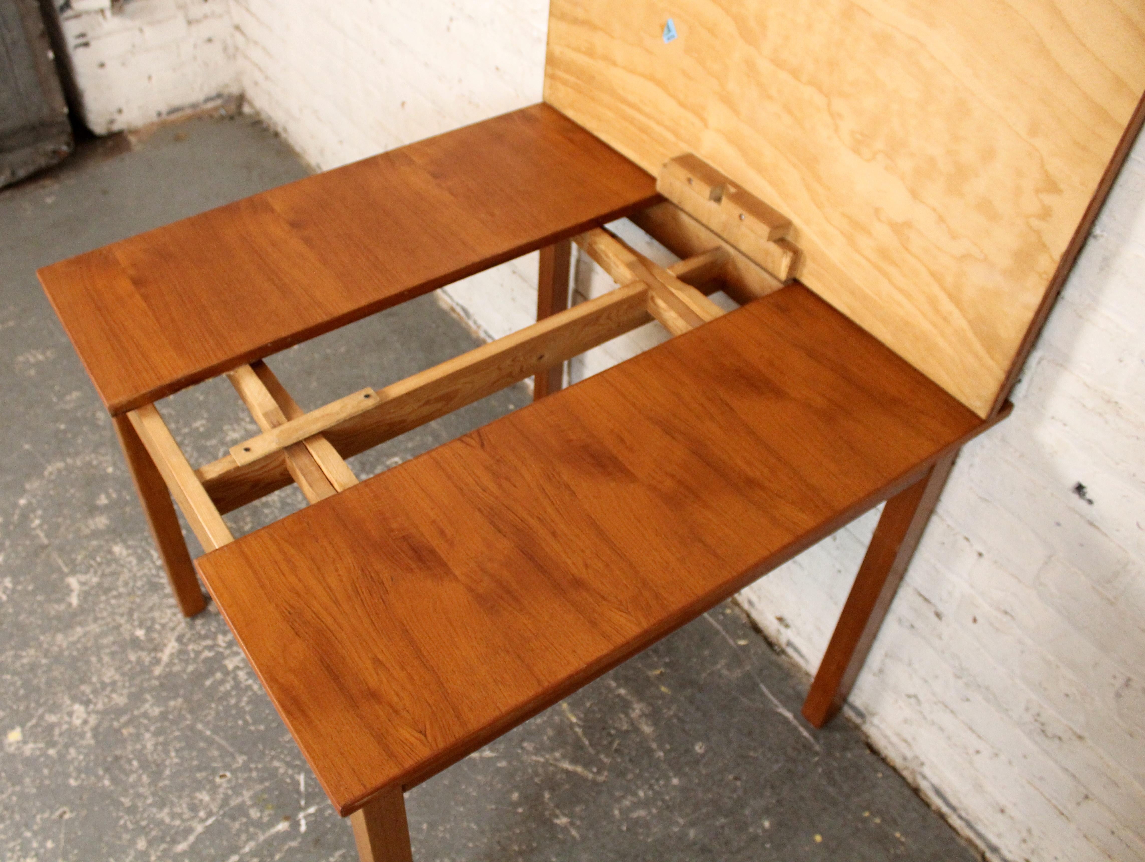 Miniature Danish Teak Draw-Leaf Table For Sale 5