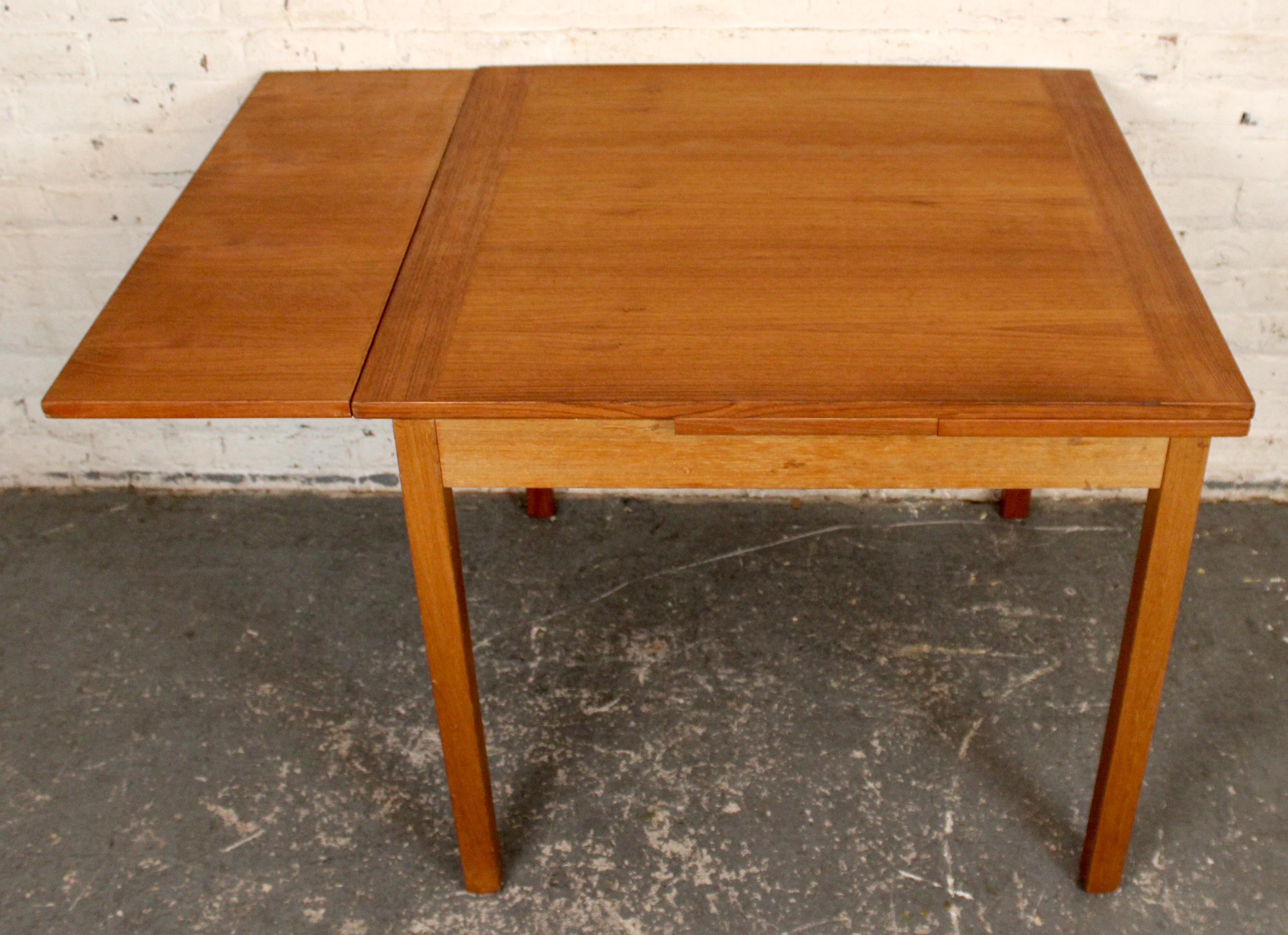 20th Century Miniature Danish Teak Draw-Leaf Table For Sale