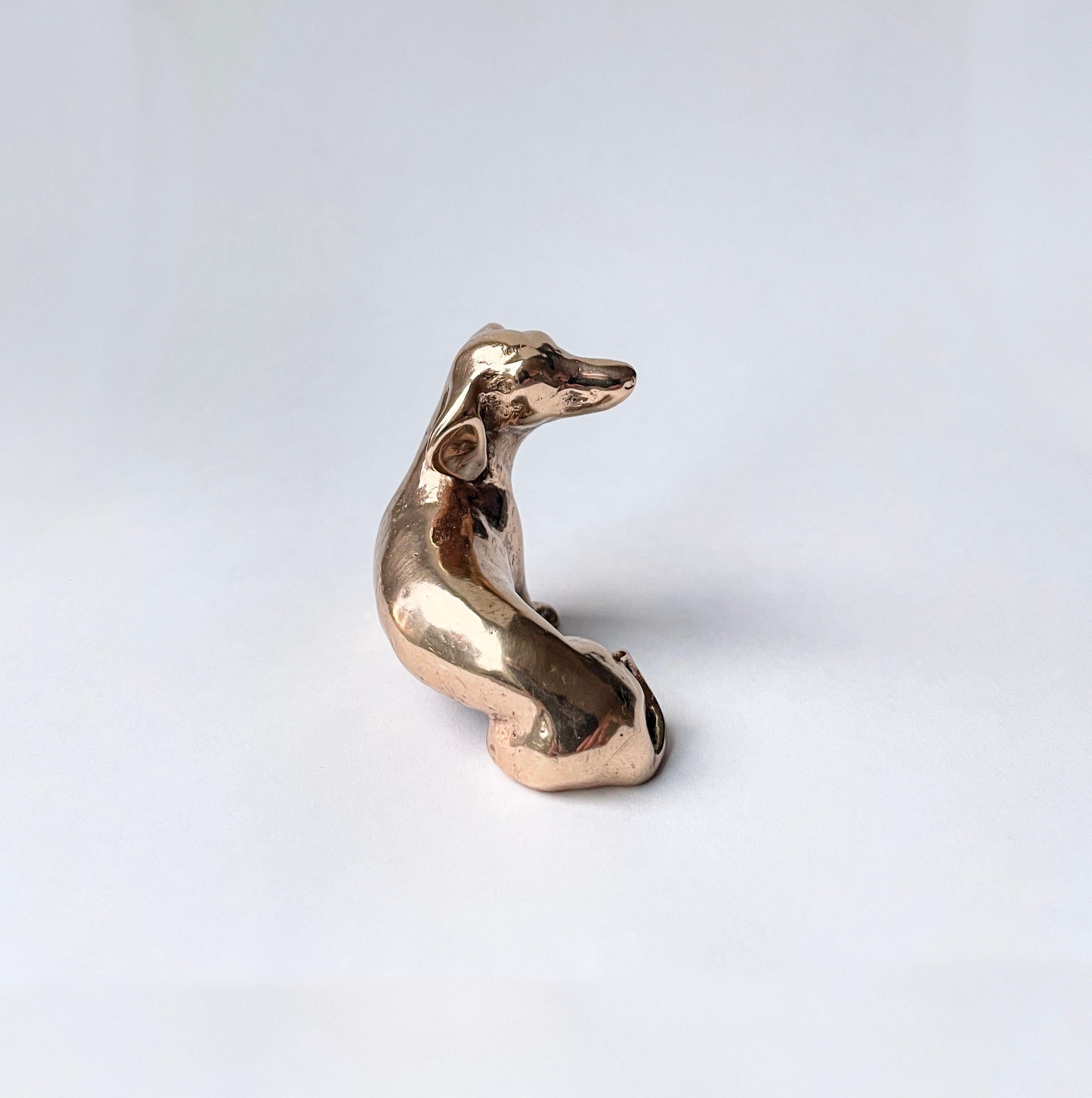 Escultura de bronce fundido a mano de perro miniatura en Nuevo estado para la venta en London, GB