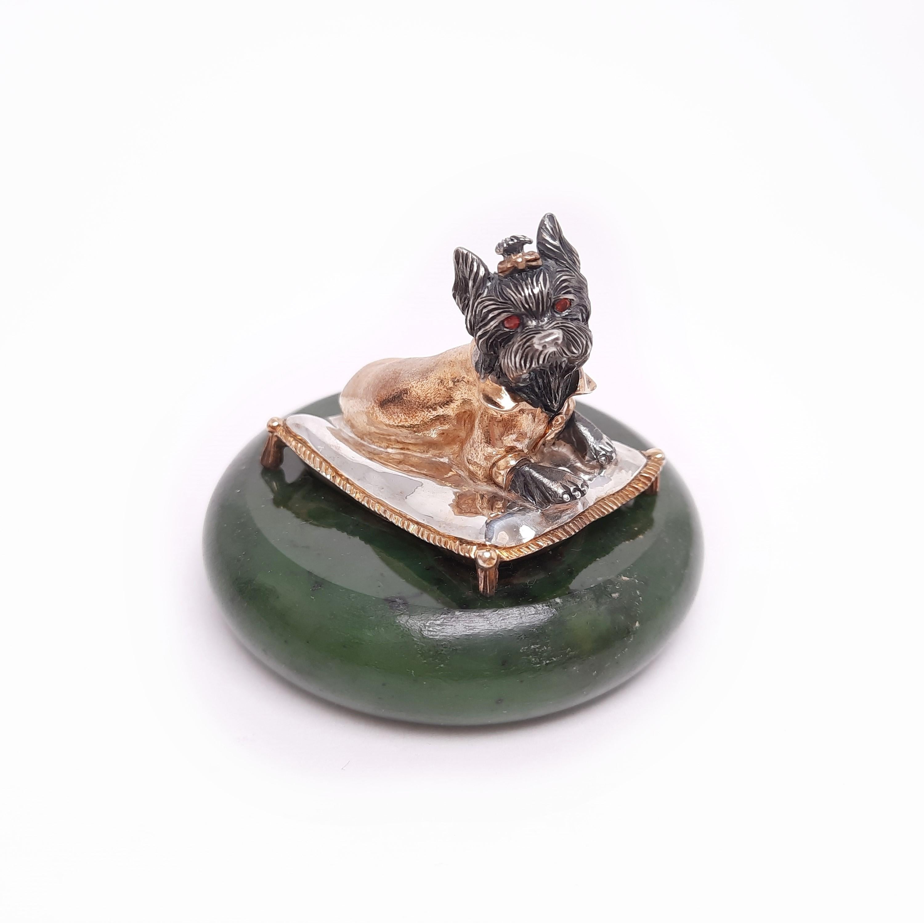 
The Dog, a symbol of intelligence and protection, promises to bring wealth, prosperity, and success in love and work. Each artistic figurine from MOISEIKIN is created in the best sculpture technique and is embedded with a special magnet that