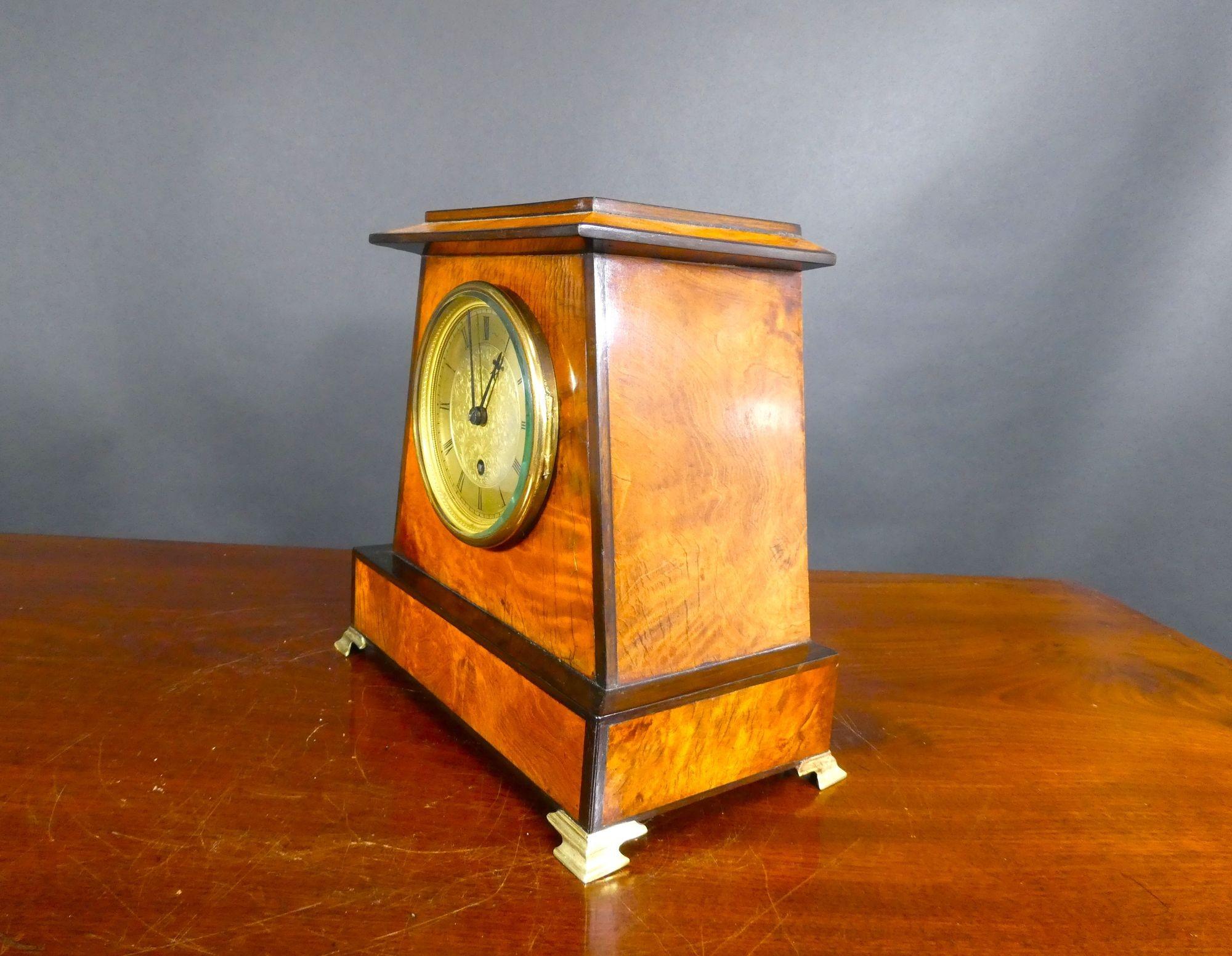 Miniature Egyptian Style Walnut Bracket Clock, Barraud & Lund, London For Sale 1
