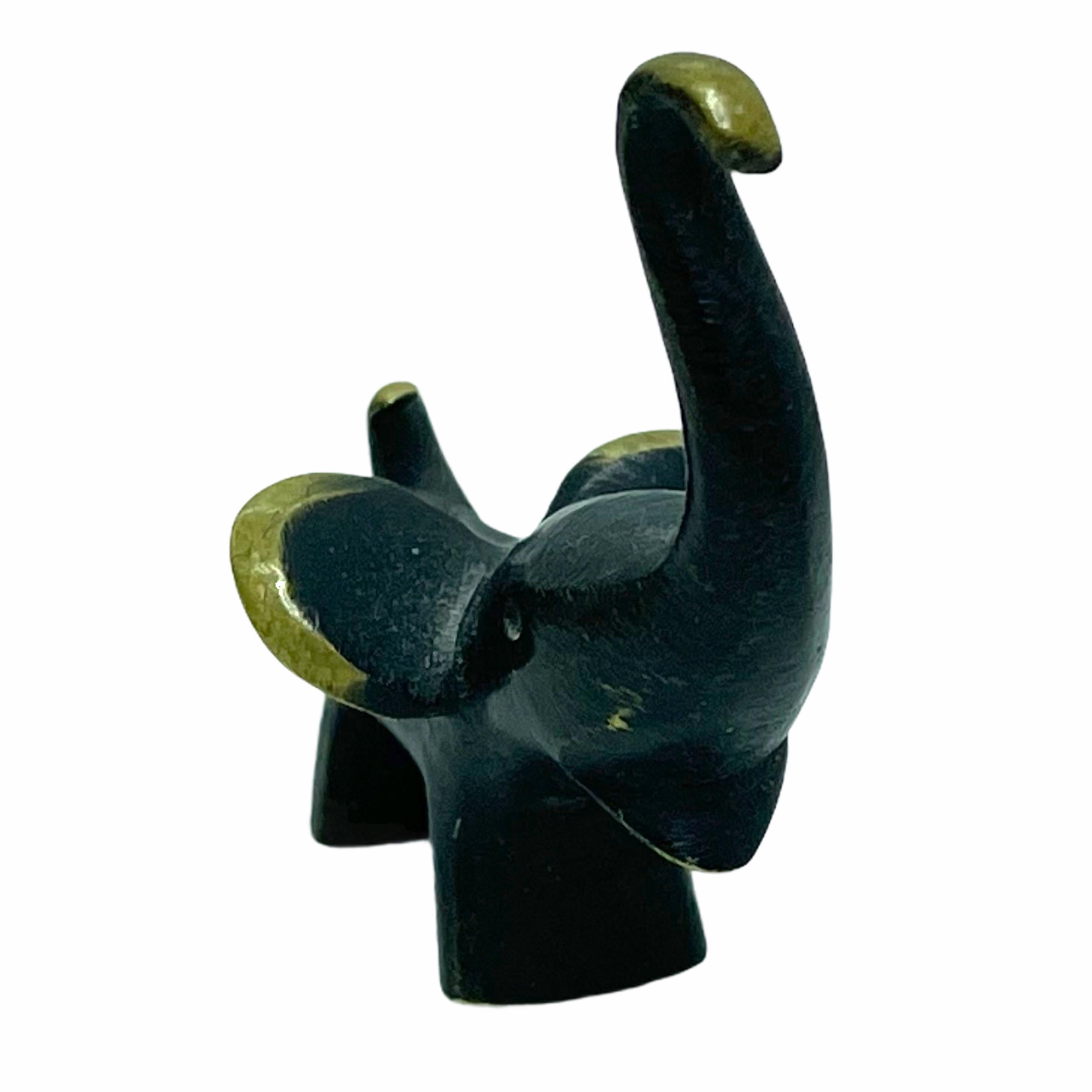 Miniatur-Elefantenfigur von Walter Bosse, ca. 1950er Jahre (Moderne der Mitte des Jahrhunderts) im Angebot