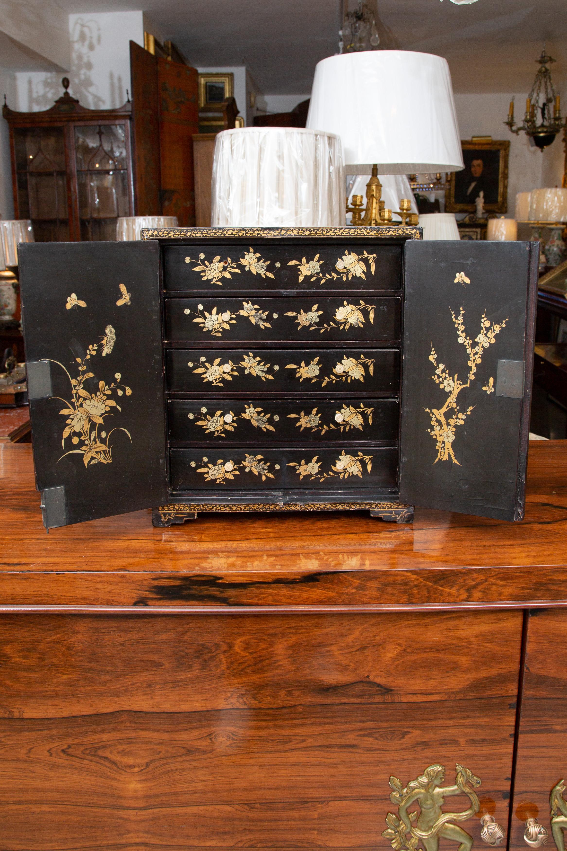 Miniature English Lacquered Chinoiserie Table Cabinet.  1