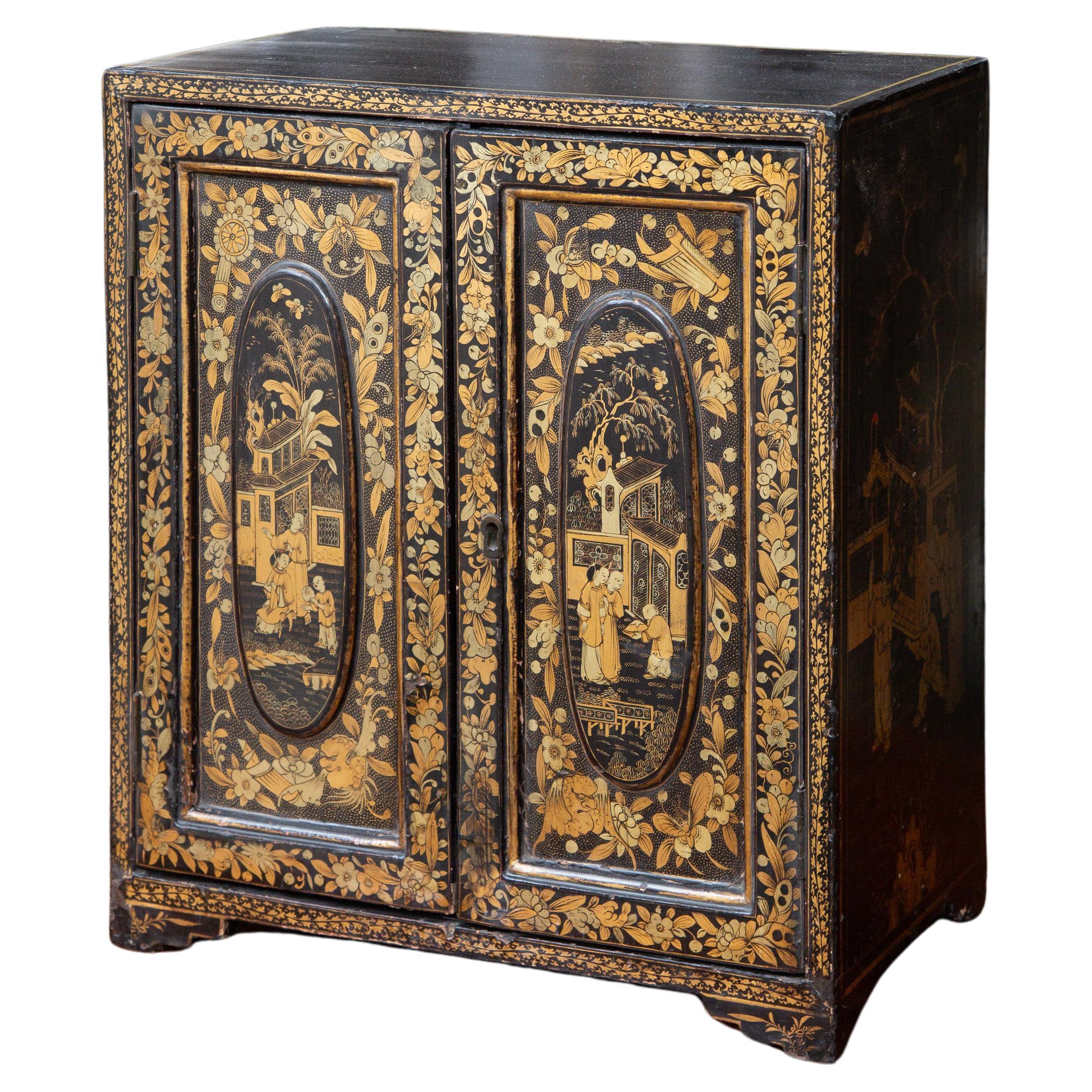 Miniature English Lacquered Chinoiserie Table Cabinet. 