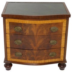 Vintage Miniature Georgian Style Mahogany Chest of Drawers / Side Table with Inlay