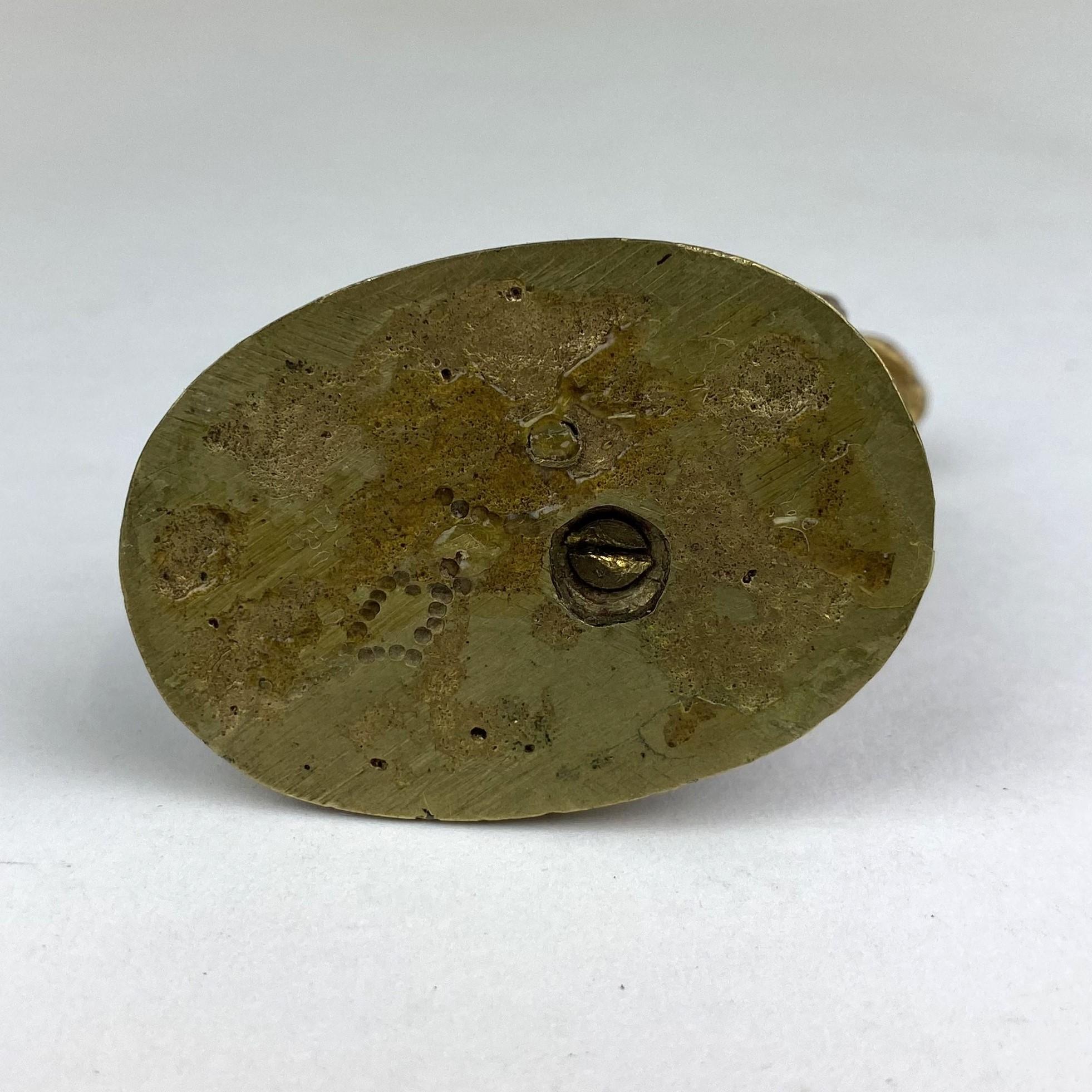 Edoardiano Miniatura in bronzo dorato di uno scoiattolo di P & A. Méne in vendita