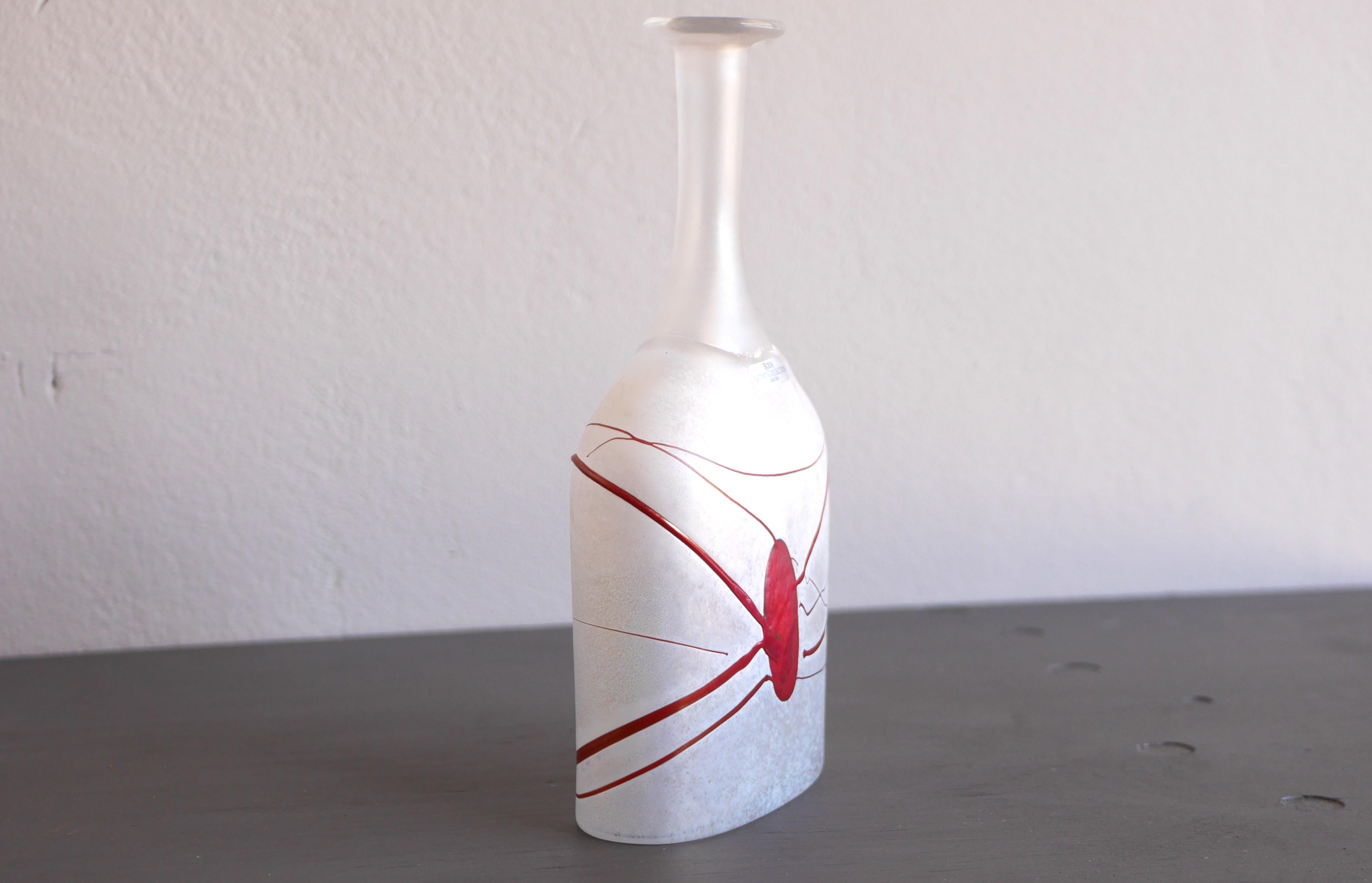 Vase d'art miniature en verre de la 
