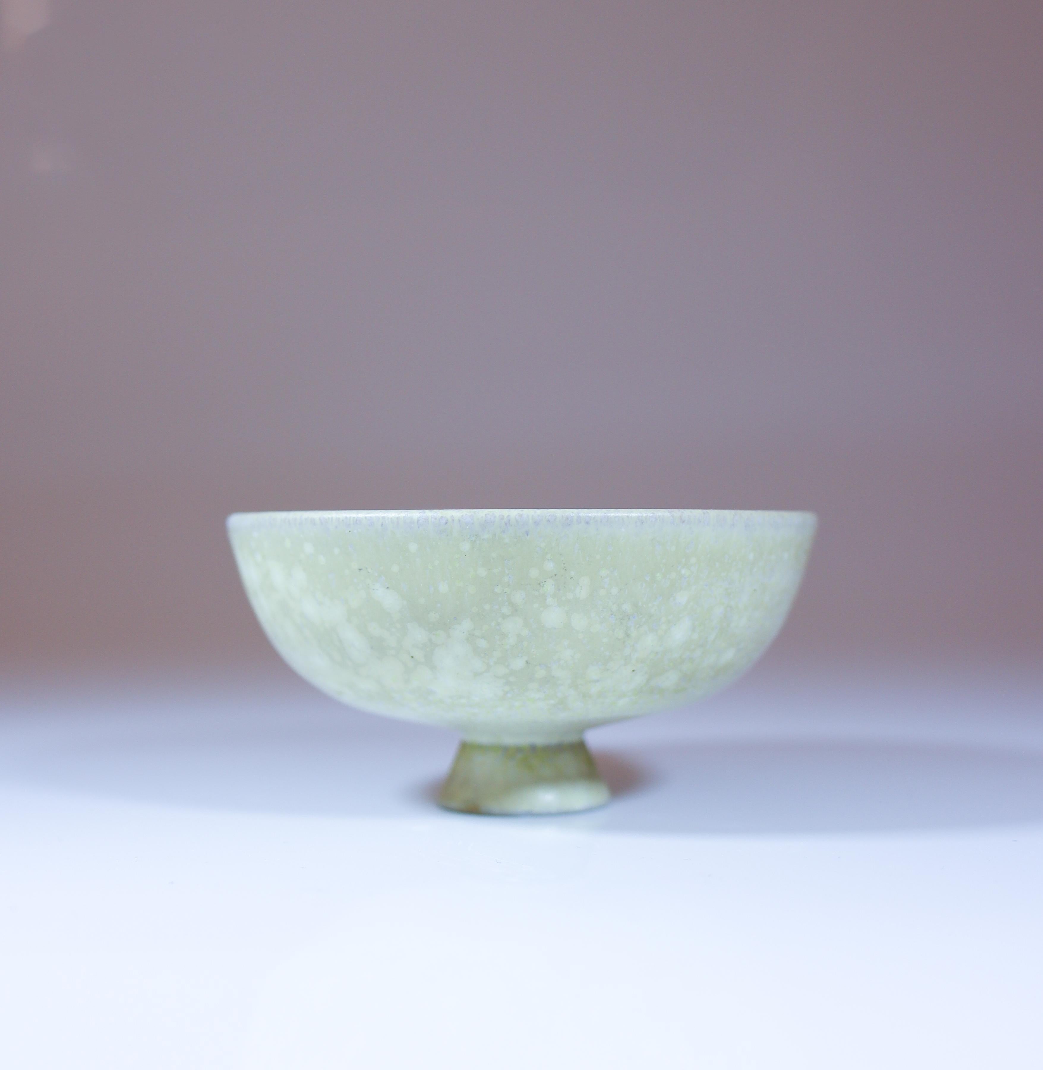 Suédois Bol gris miniature - Gunnar Nylund - Années 1940-1950 - Milieu du XXe siècle en vente