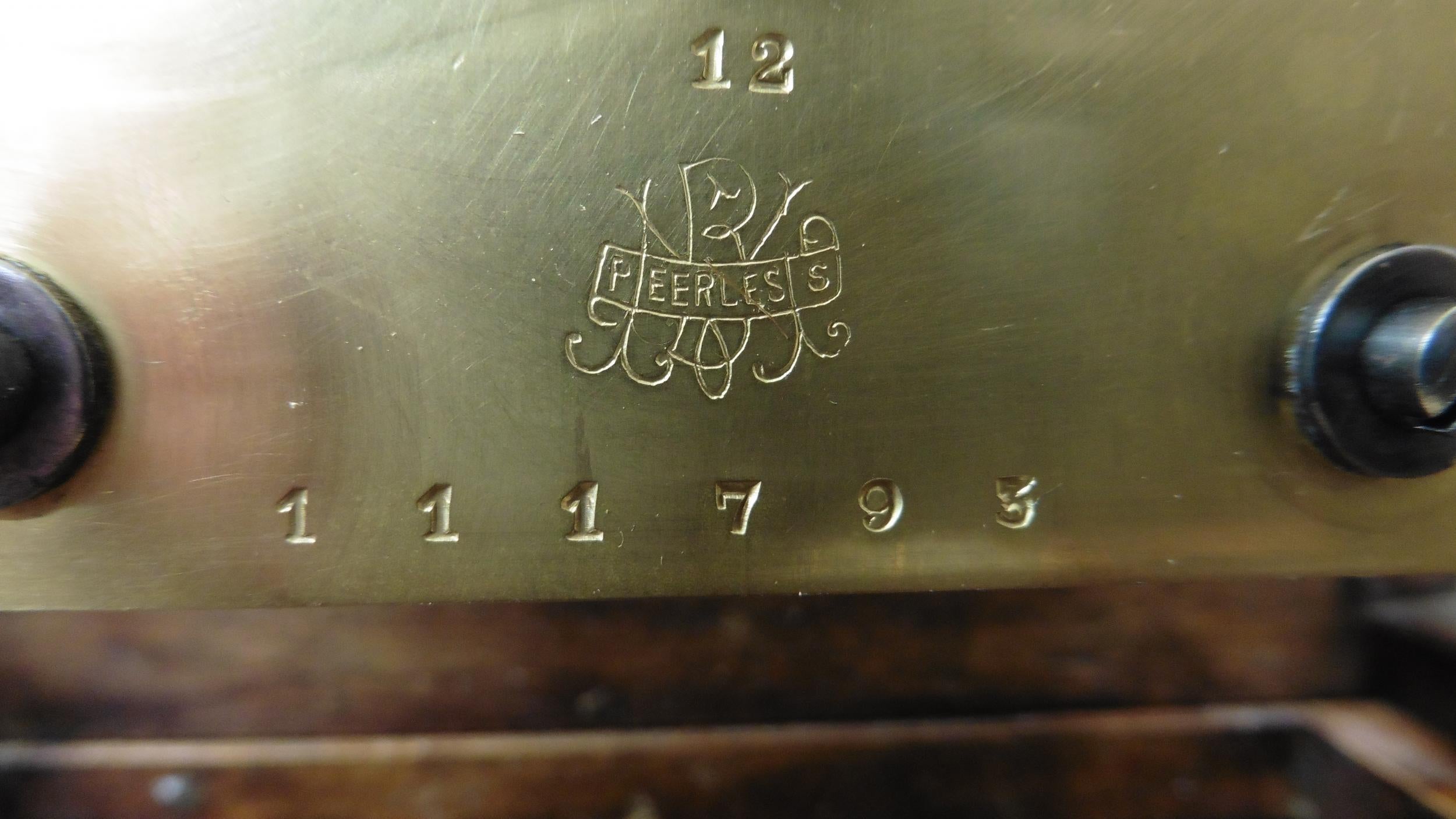 Reloj miniatura de caoba para biblioteca, Thornhill, Londres en venta 4