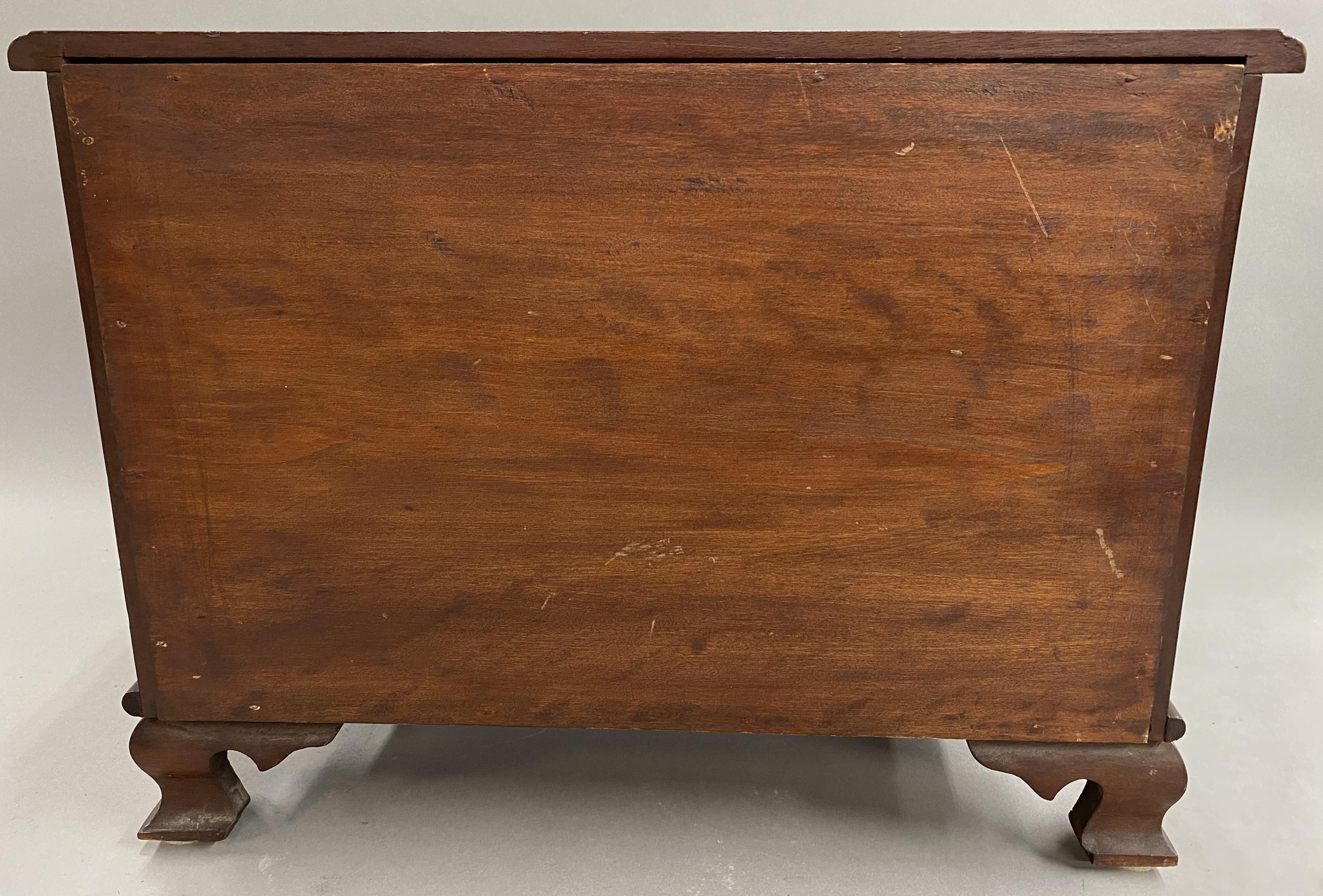 20th Century Miniature Mahogany Serpentine Three Drawer Chest with Round Brass Pulls For Sale