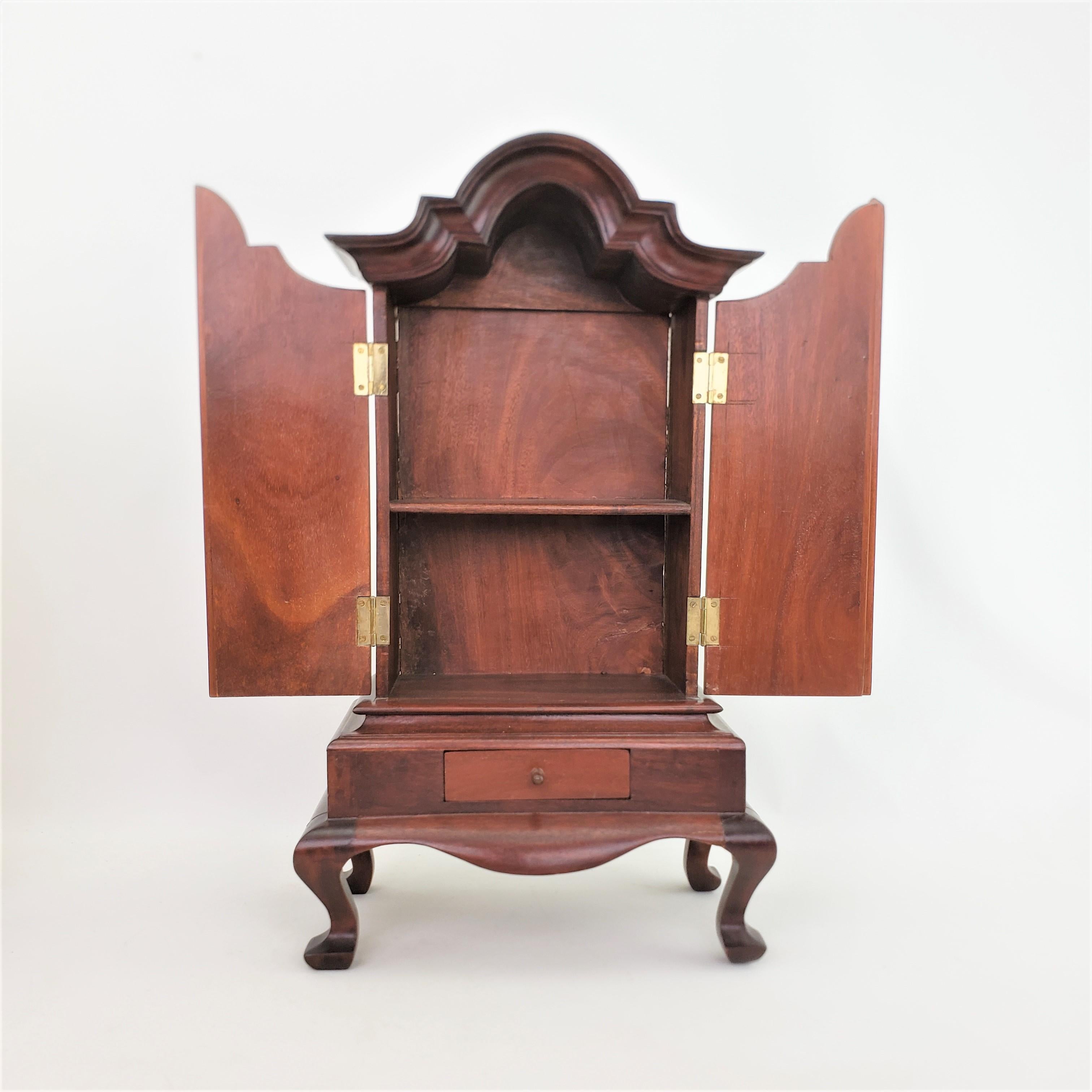 Miniature Mid-Century Era Wooden Queen Anne Styled Vanity Cabinet or Cuphoard  For Sale 1