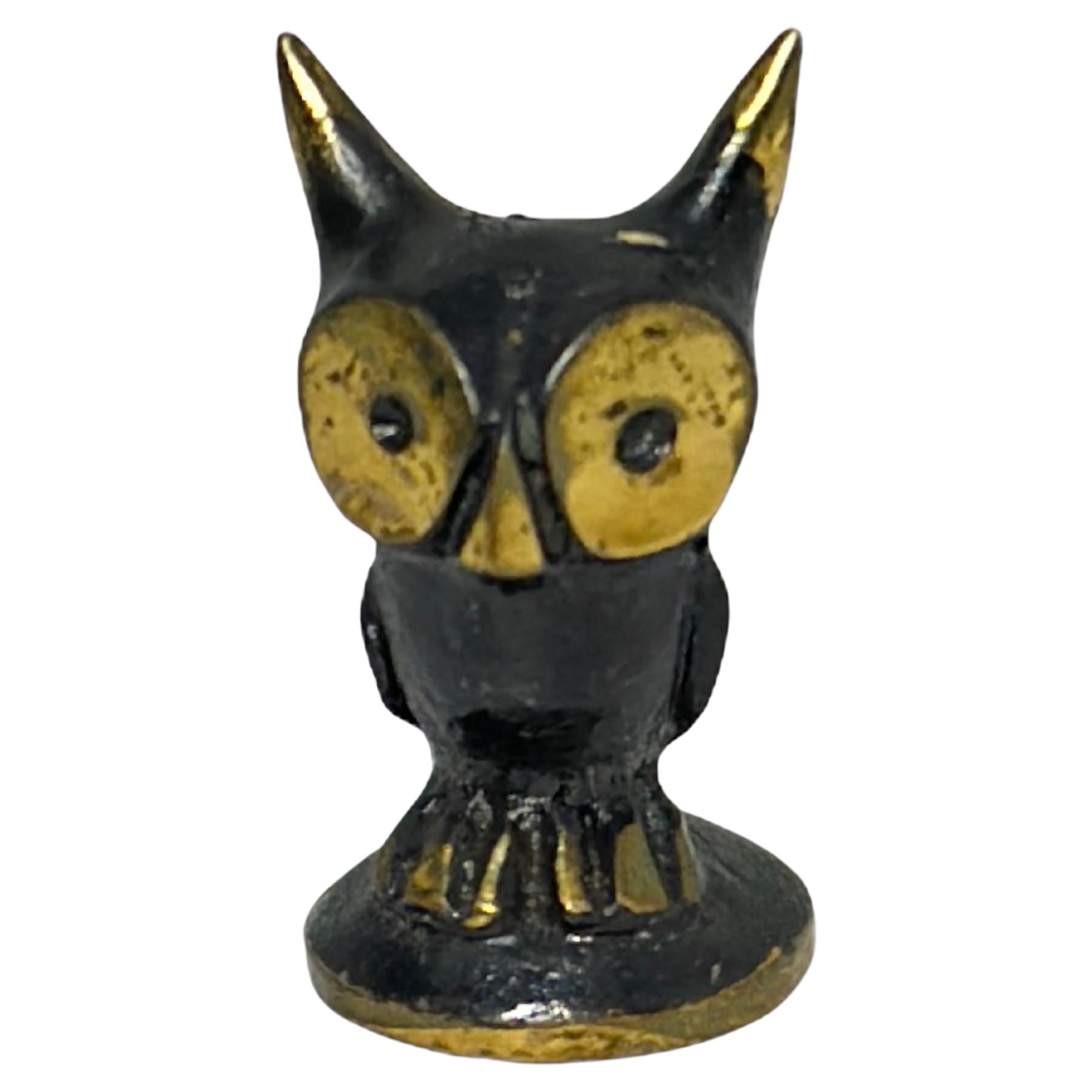 Miniature Owl Figurine by Walter Bosse, circa 1950s For Sale