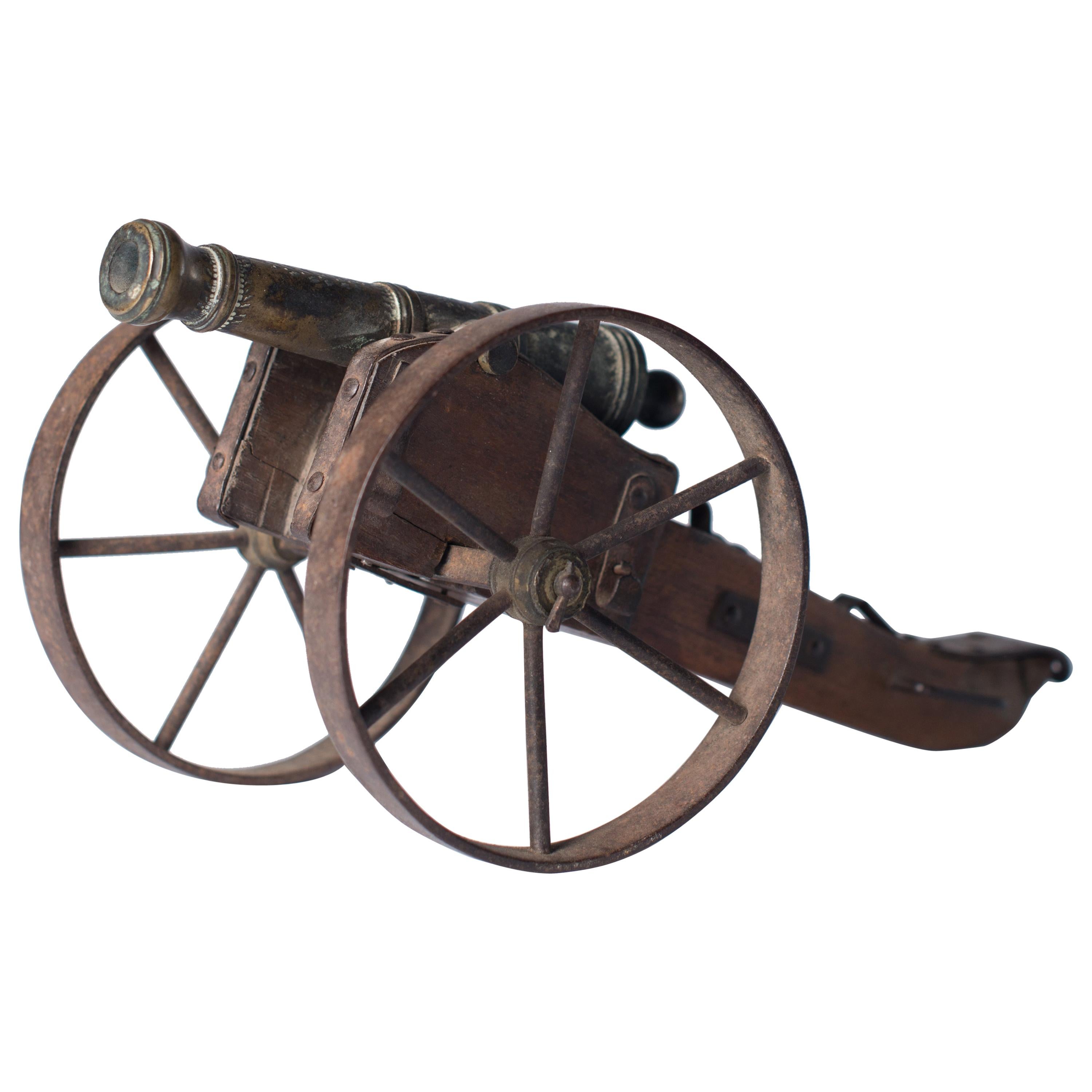 Miniature Patinated Bronze Canon on a Wooden Field Gun-Carriage, 19th Century