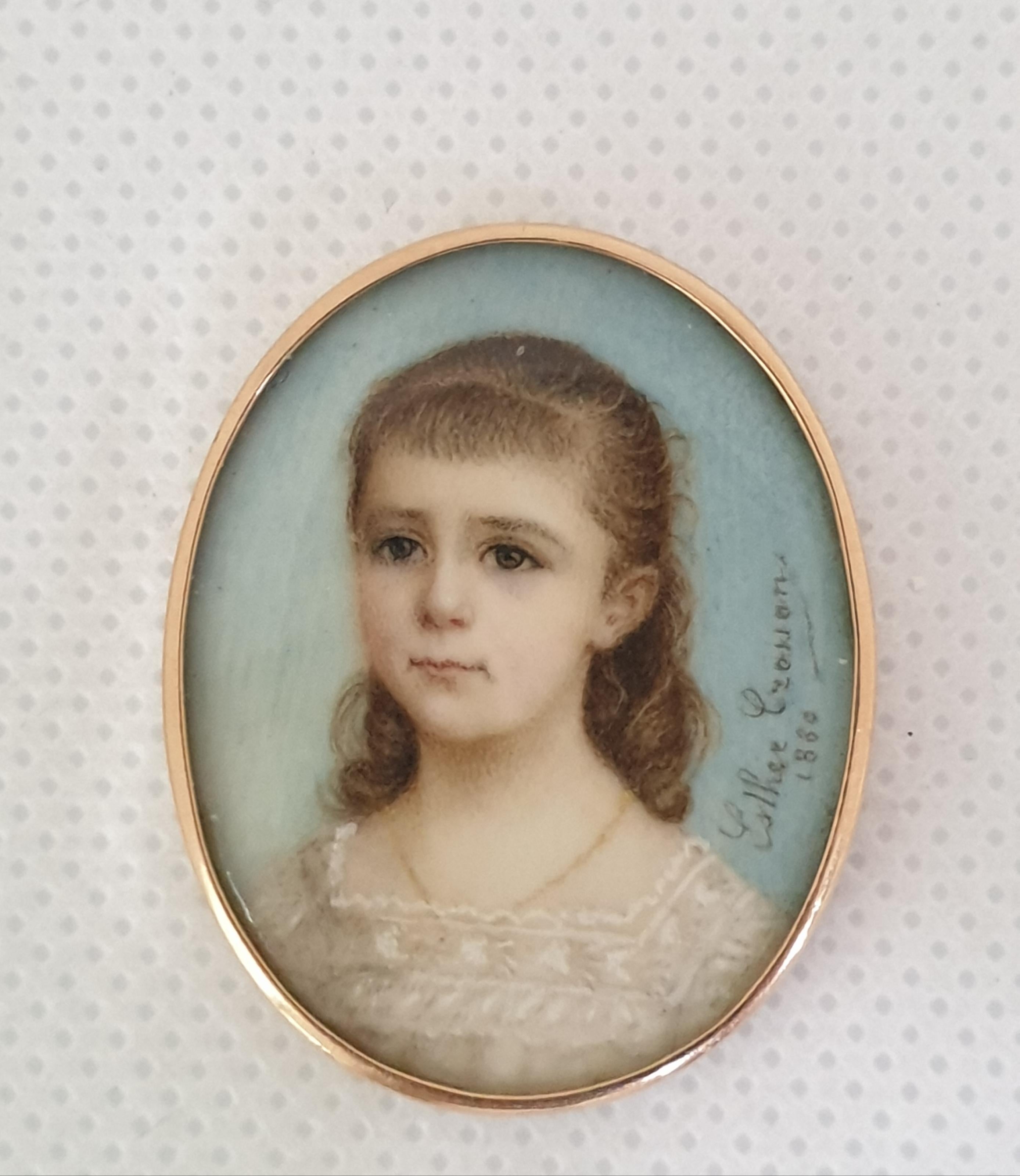 Miniature Portrait of Young Girl 18 Karat Gold Frame For Sale 3