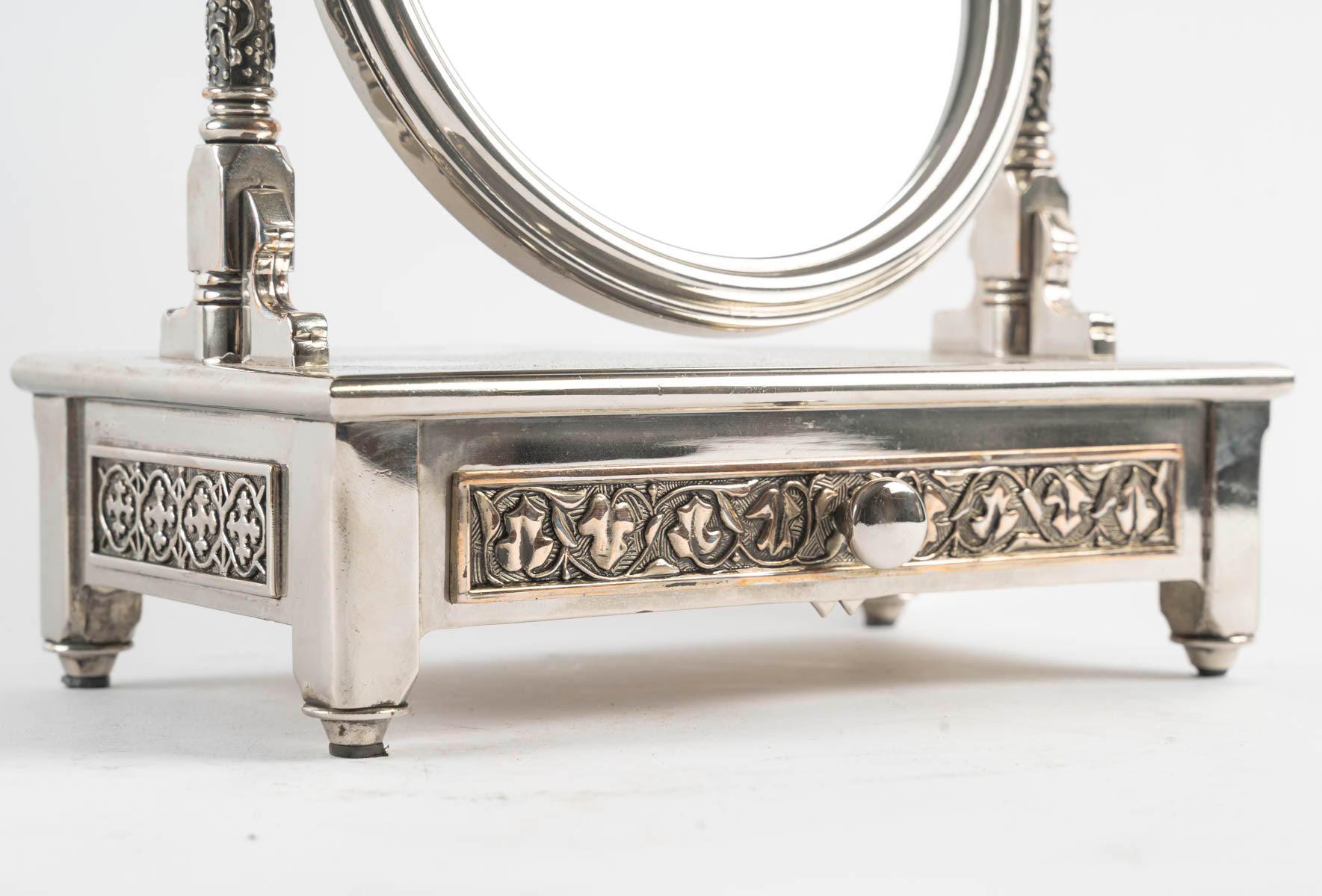 Français Psyché miniature, miroir de table, boîte à bijoux, 20e siècle. en vente