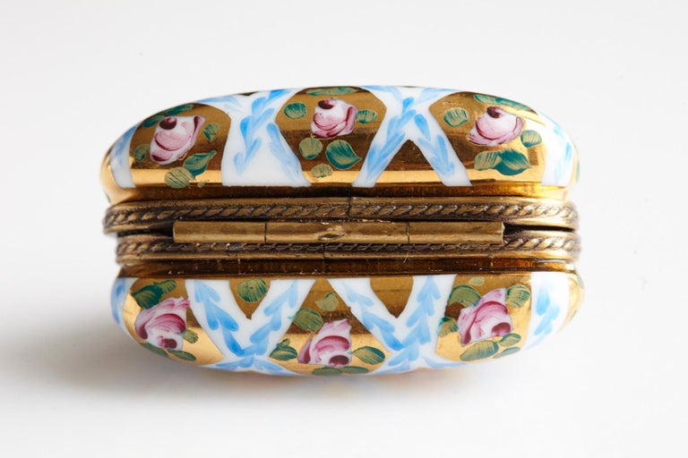 Miniature Purse Hand Painted Roses on Gold Limoges Porcelain Box, 1980s