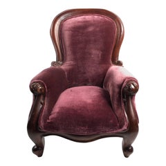 Miniatur Queen Anne Armed Portrait Chair für Puppe:: Kleinkind oder Welpe