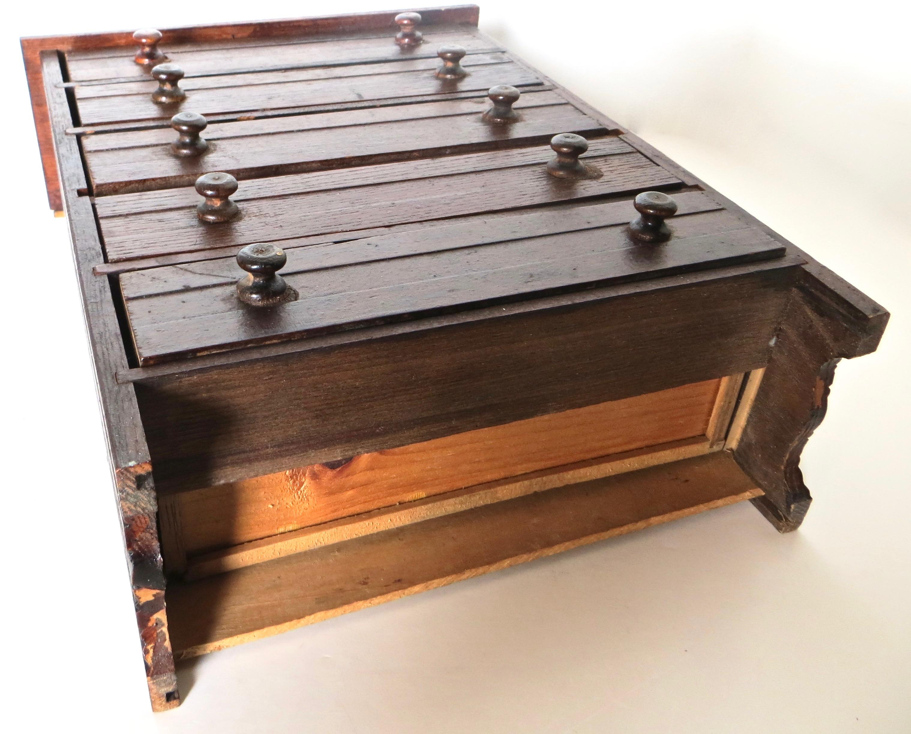 Miniature Salesman's Sample Victorian Chest of Drawers, American In Good Condition In Incline Village, NV