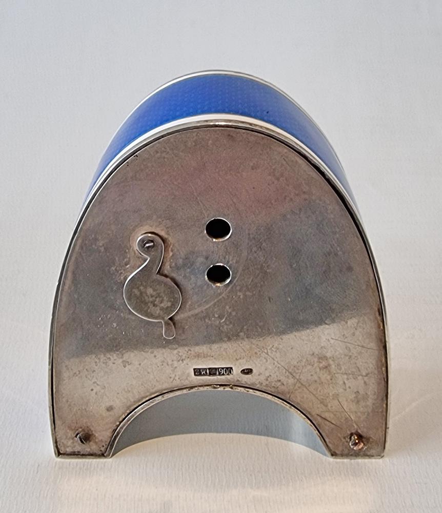Miniature Silber und Blau Guilloche Emaille getragene Kutsche oder Reise Uhr (Französisch) im Angebot