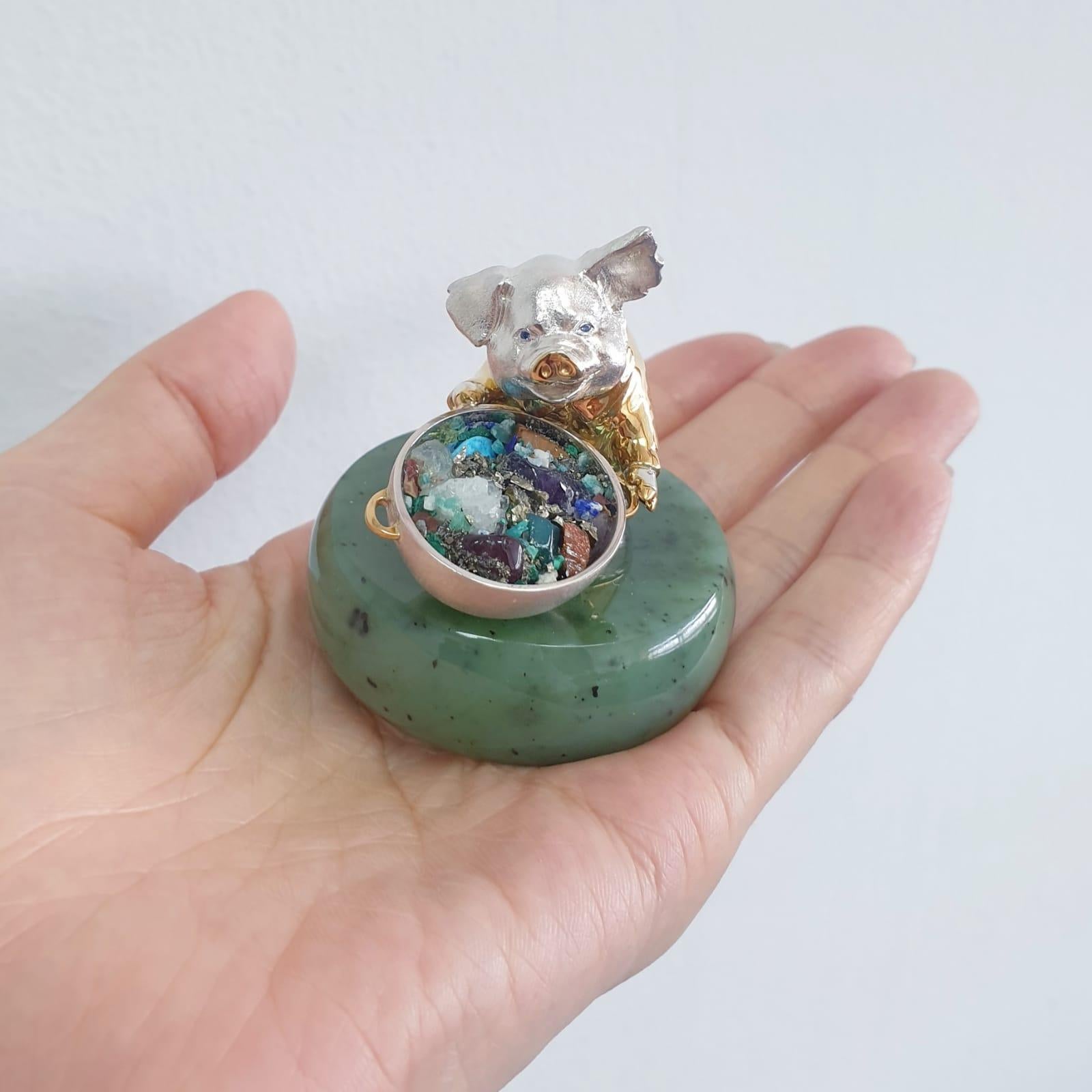 Vergoldeter Miniatur-Schweinekoch mit Gempot von MOISEIKIN im Zustand „Neu“ im Angebot in Hong Kong, HK