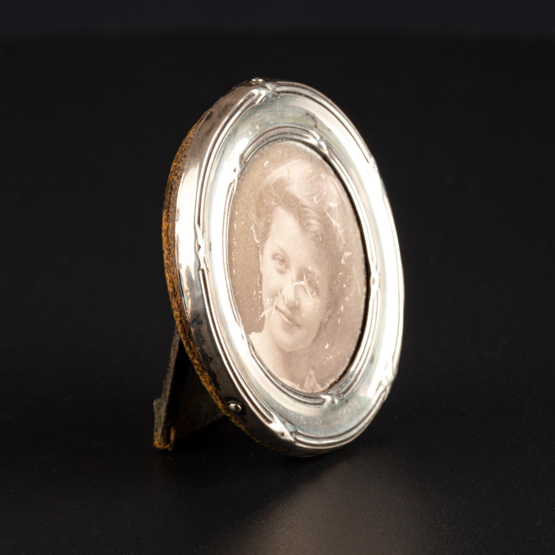 Miniature Silber Bilderrahmen, Fotorahmen, England, um 1900 im Angebot 6