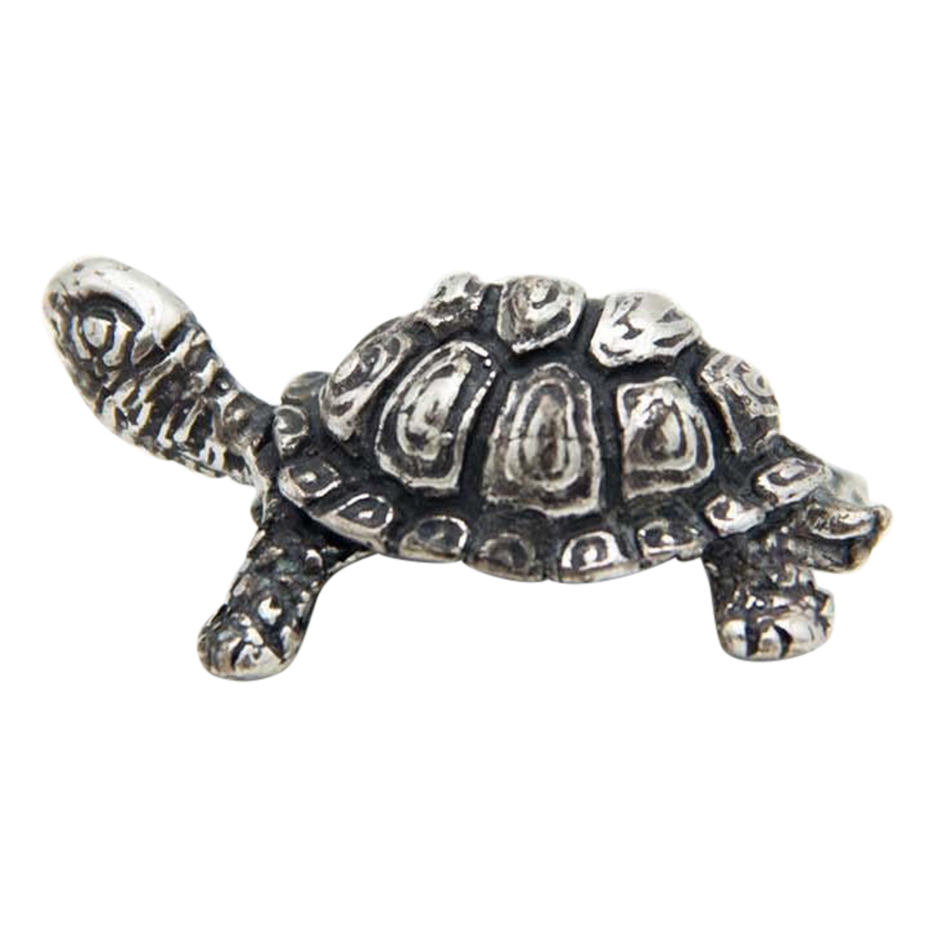 Miniature silver turtle with reliefs en vente