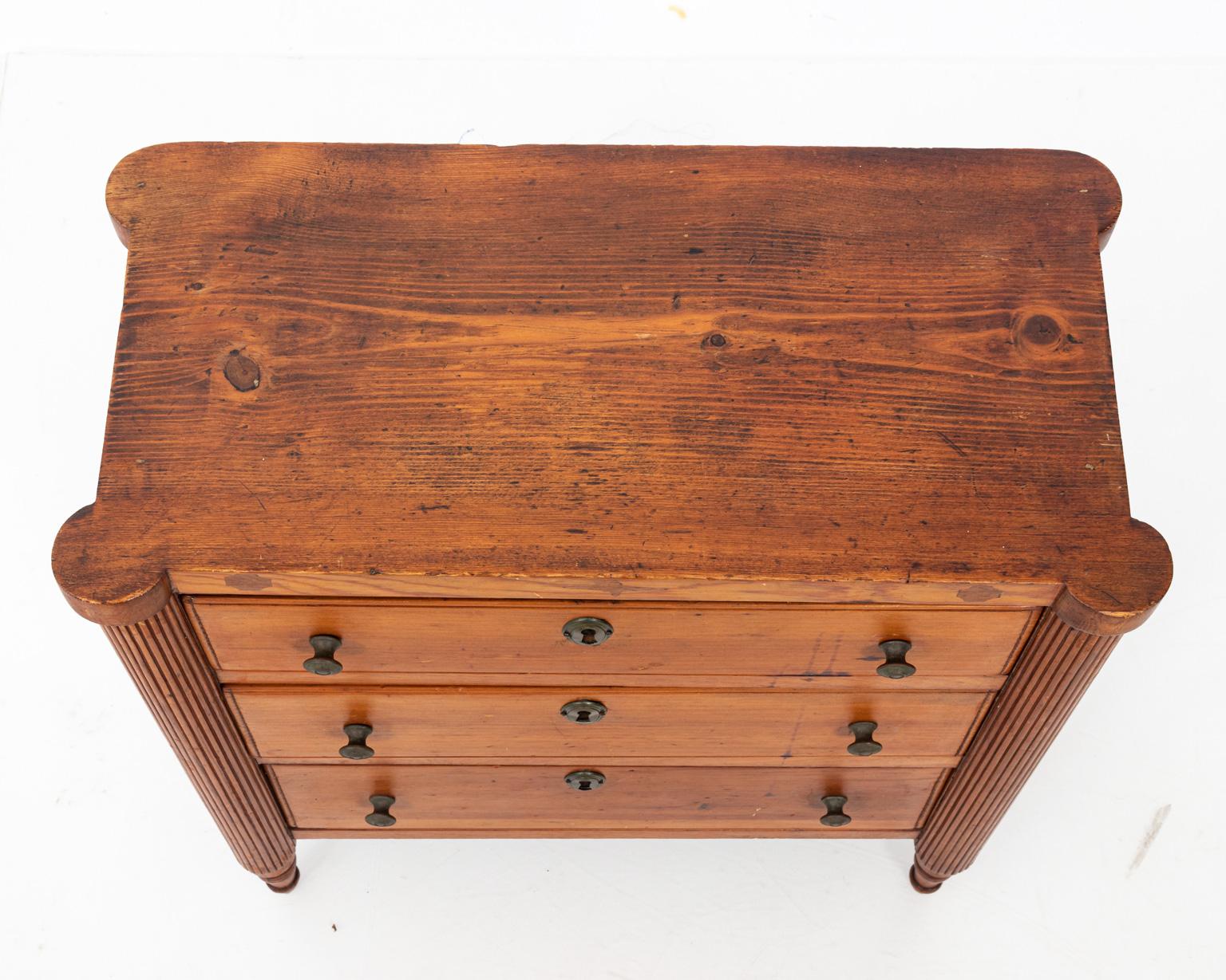 Miniature Sized Sample French Fruitwood Chest of Drawers In Good Condition In Stamford, CT