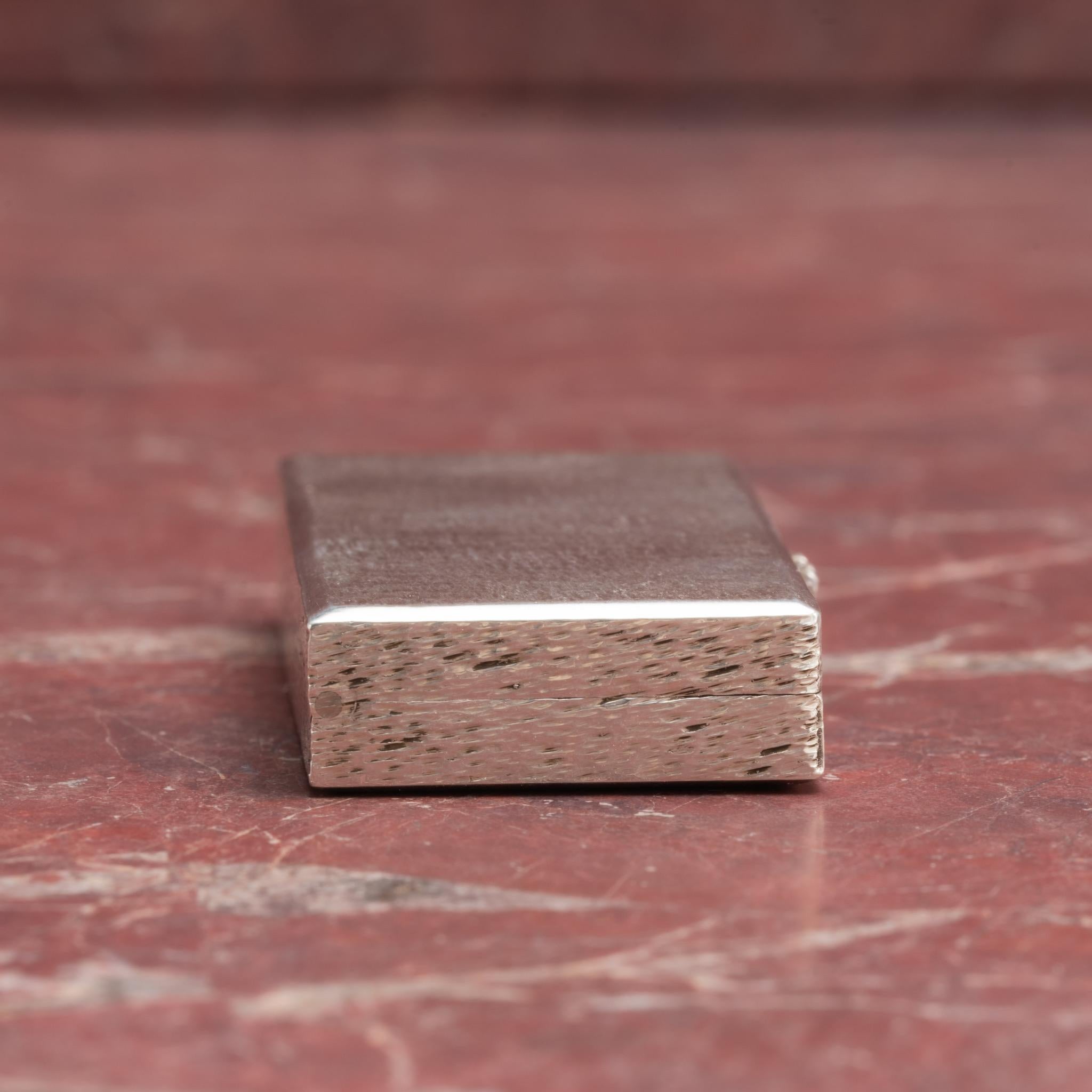 Miniature Sterling Silver Box with Textured Finish, Hallmarked Birmingham, 1977 For Sale 5