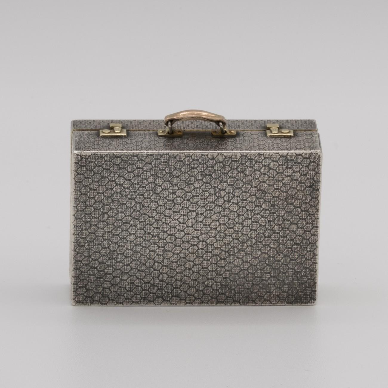 Miniature Sterling Silver Suitcase Box by Karel Bartosik, Hallmarked London 1983 11